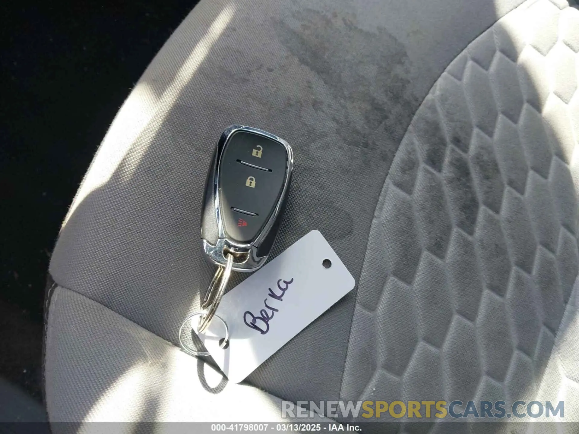 11 fotografías del automóvil dañado 3GNAXHEV9KS664142 CHEVROLET EQUINOX 2019
