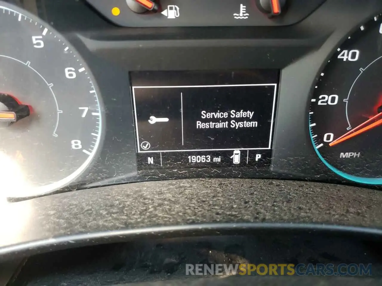 8 fotografías del automóvil dañado 3GNAXHEVXKL201100 CHEVROLET EQUINOX 2019