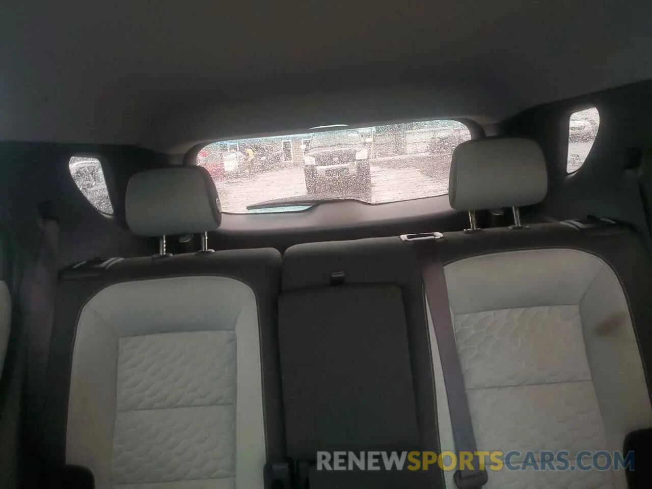10 fotografías del automóvil dañado 3GNAXHEVXKL396941 CHEVROLET EQUINOX 2019