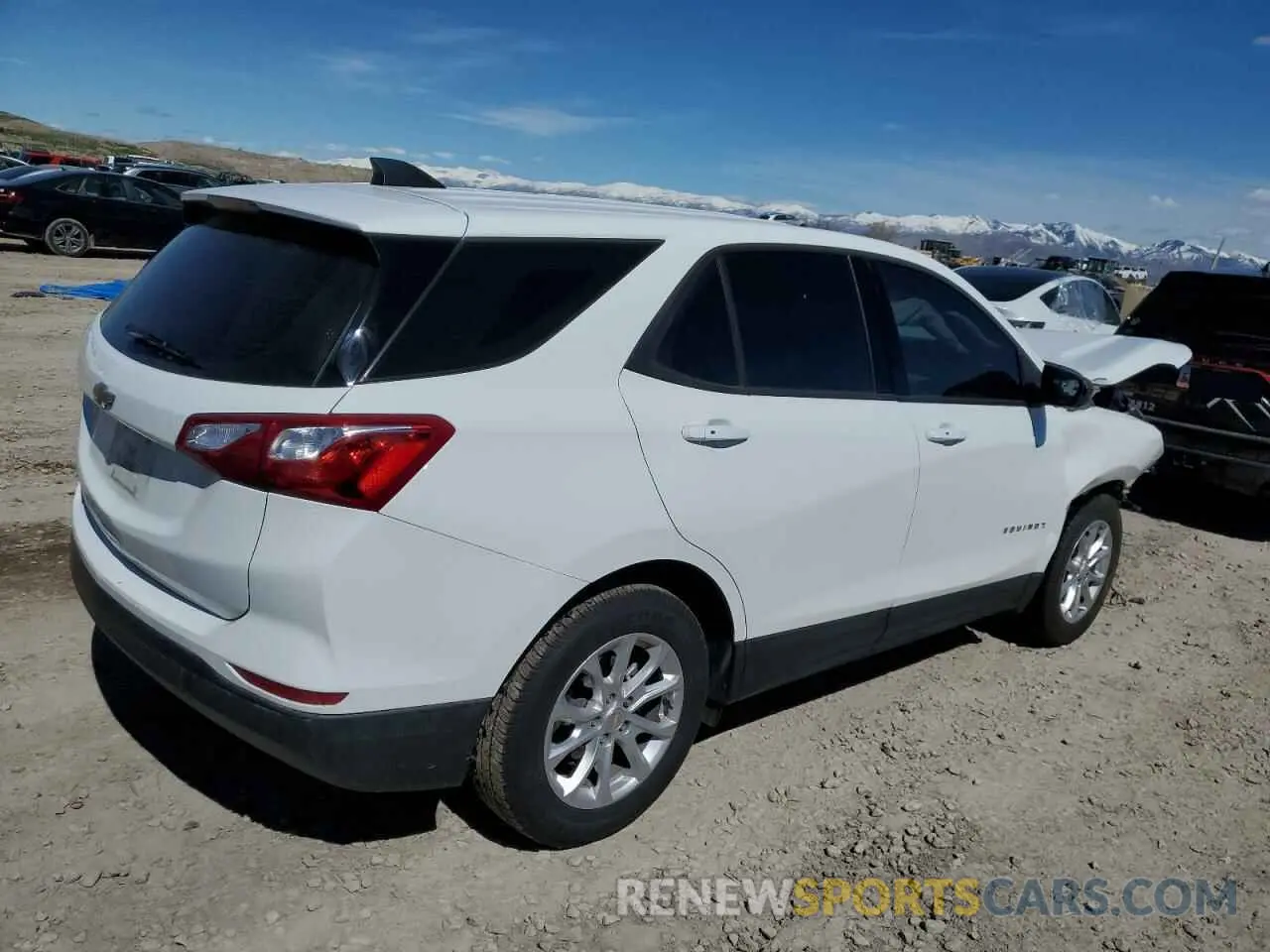 3 fotografías del automóvil dañado 3GNAXHEVXKS626192 CHEVROLET EQUINOX 2019
