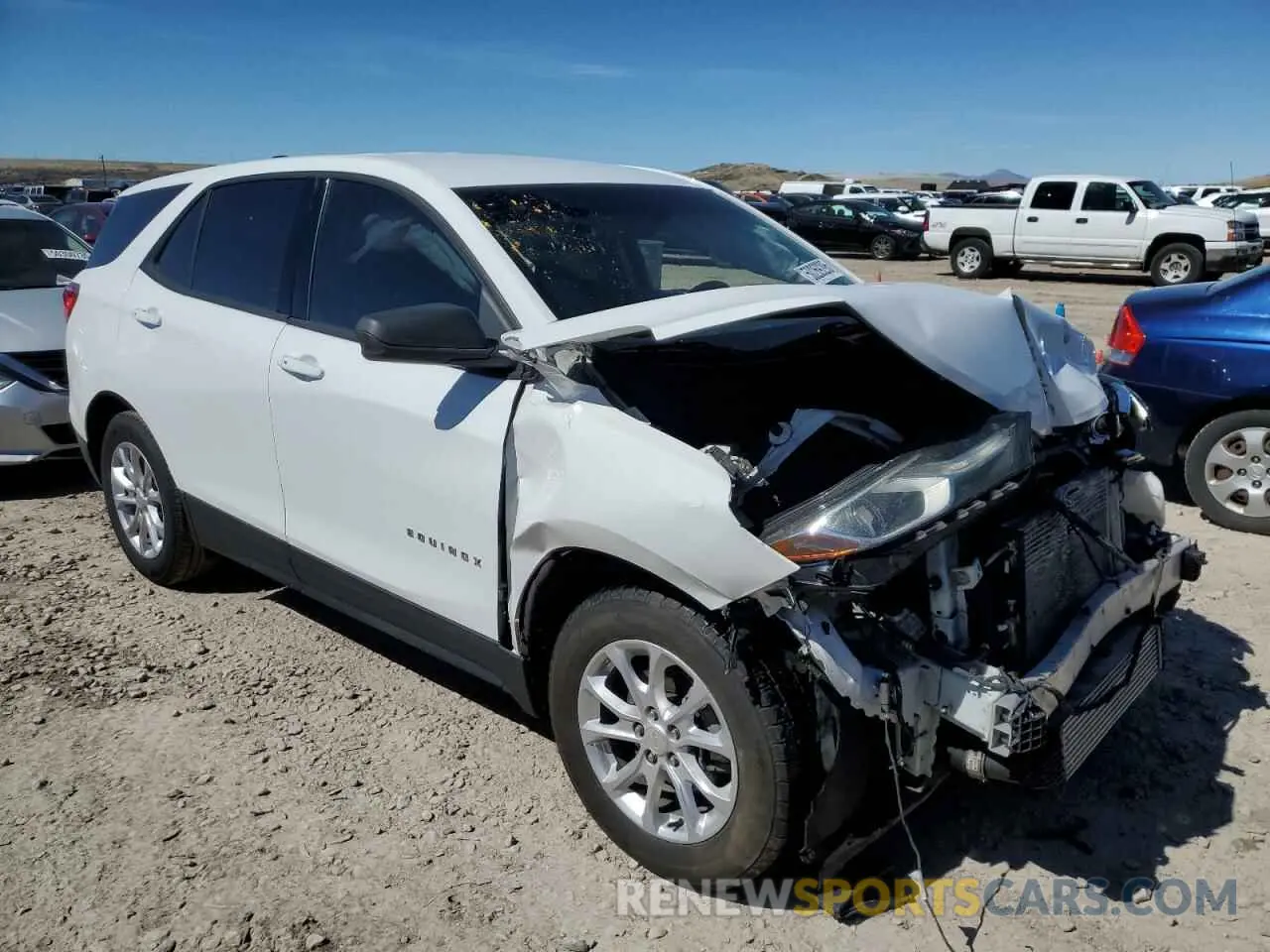 4 fotografías del automóvil dañado 3GNAXHEVXKS626192 CHEVROLET EQUINOX 2019