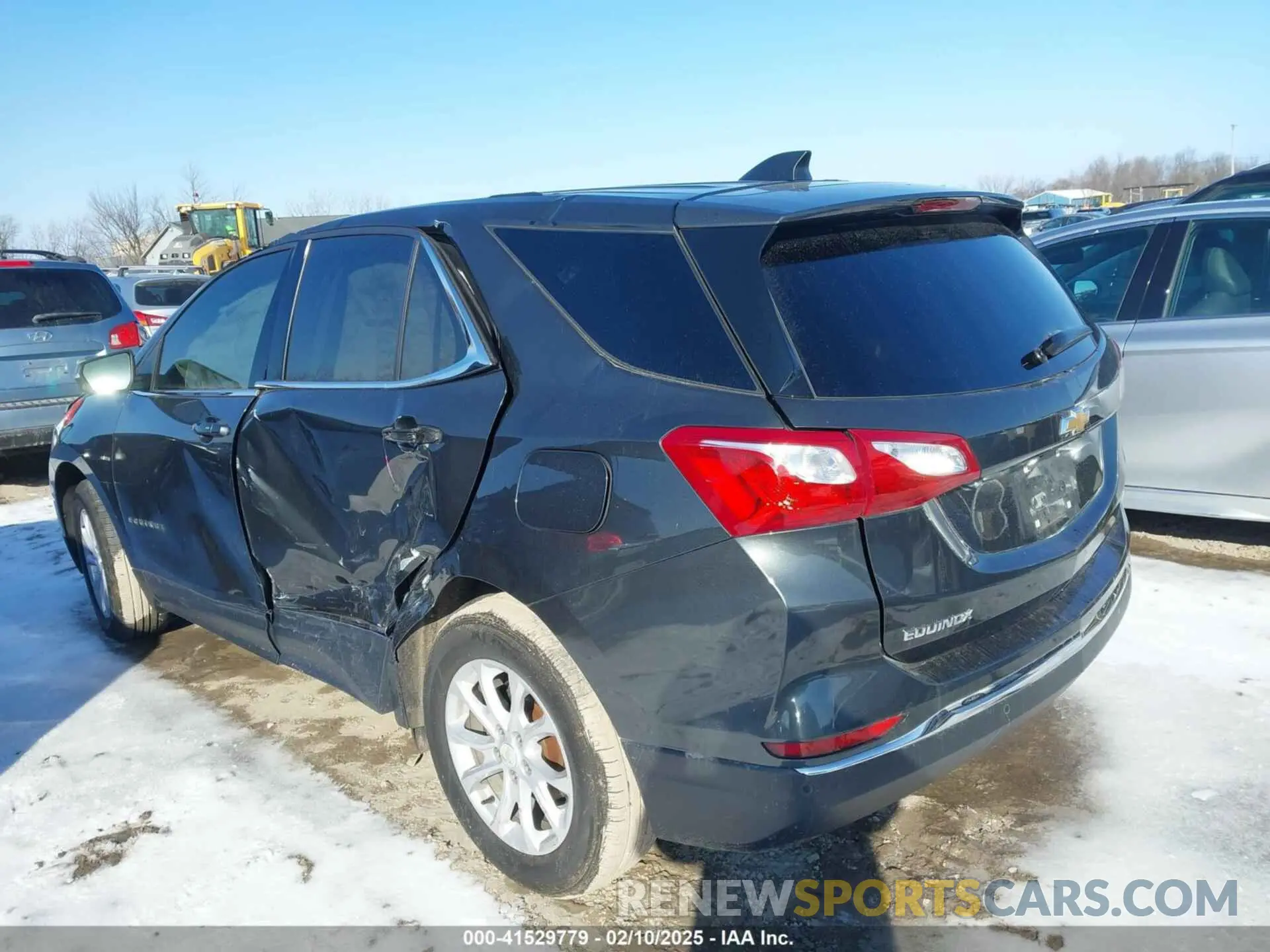 3 fotografías del automóvil dañado 3GNAXJEV2KS612200 CHEVROLET EQUINOX 2019