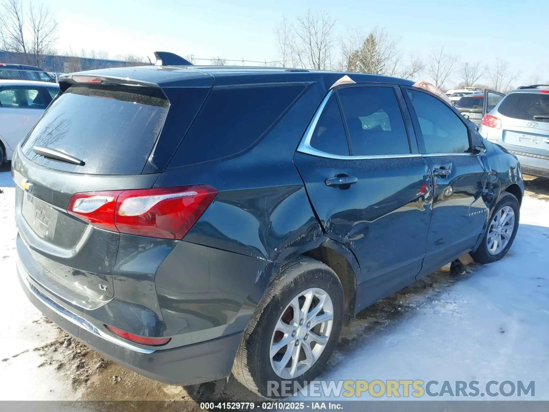 4 fotografías del automóvil dañado 3GNAXJEV2KS612200 CHEVROLET EQUINOX 2019