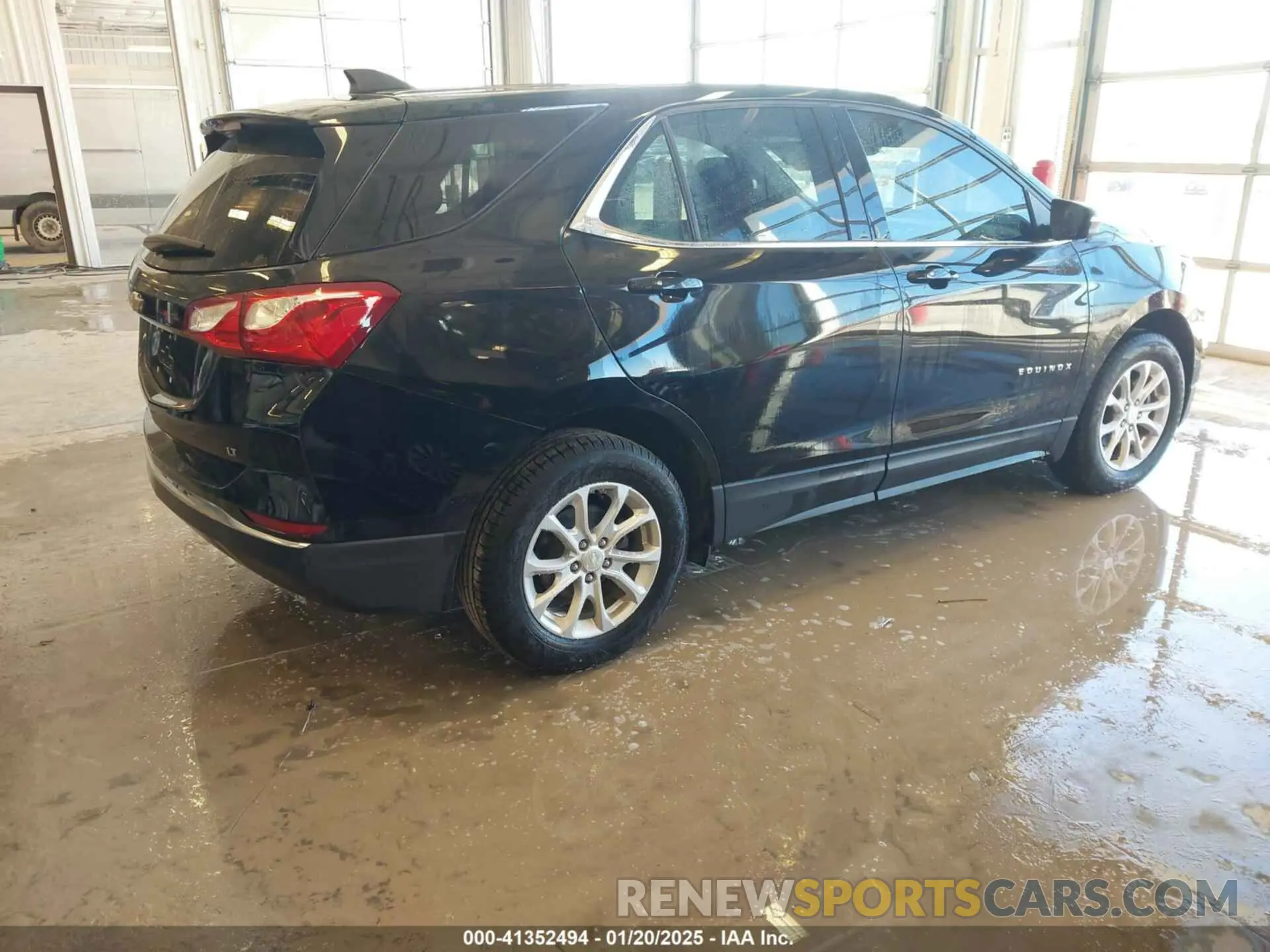 4 fotografías del automóvil dañado 3GNAXJEV8KL309643 CHEVROLET EQUINOX 2019