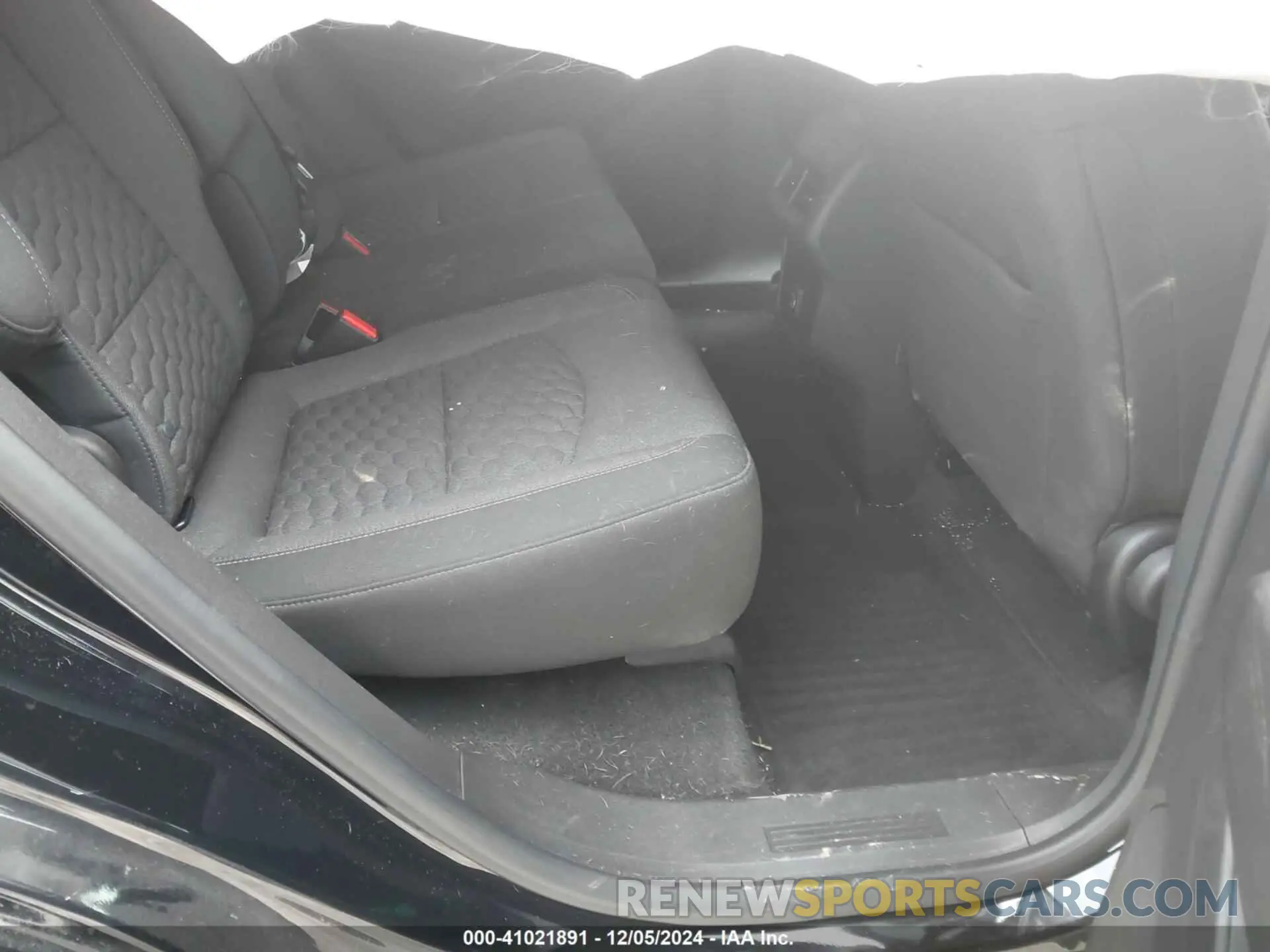 8 fotografías del automóvil dañado 3GNAXJEV8KL360401 CHEVROLET EQUINOX 2019