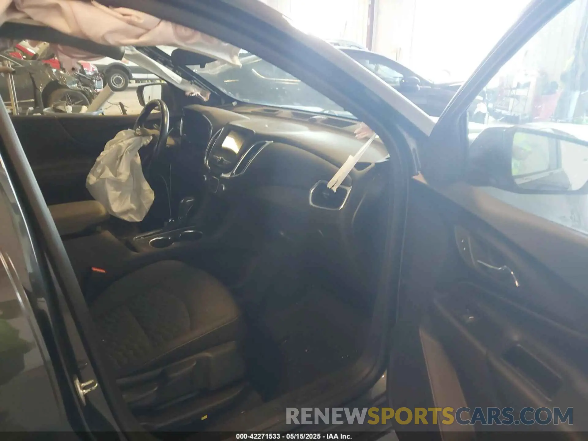 5 fotografías del automóvil dañado 3GNAXJEVXKS598594 CHEVROLET EQUINOX 2019