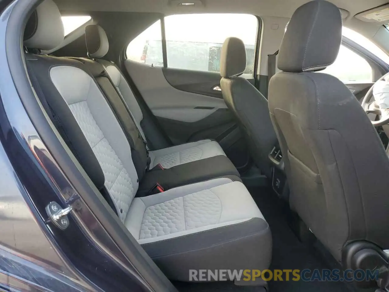 11 fotografías del automóvil dañado 3GNAXKEV0KL240419 CHEVROLET EQUINOX 2019