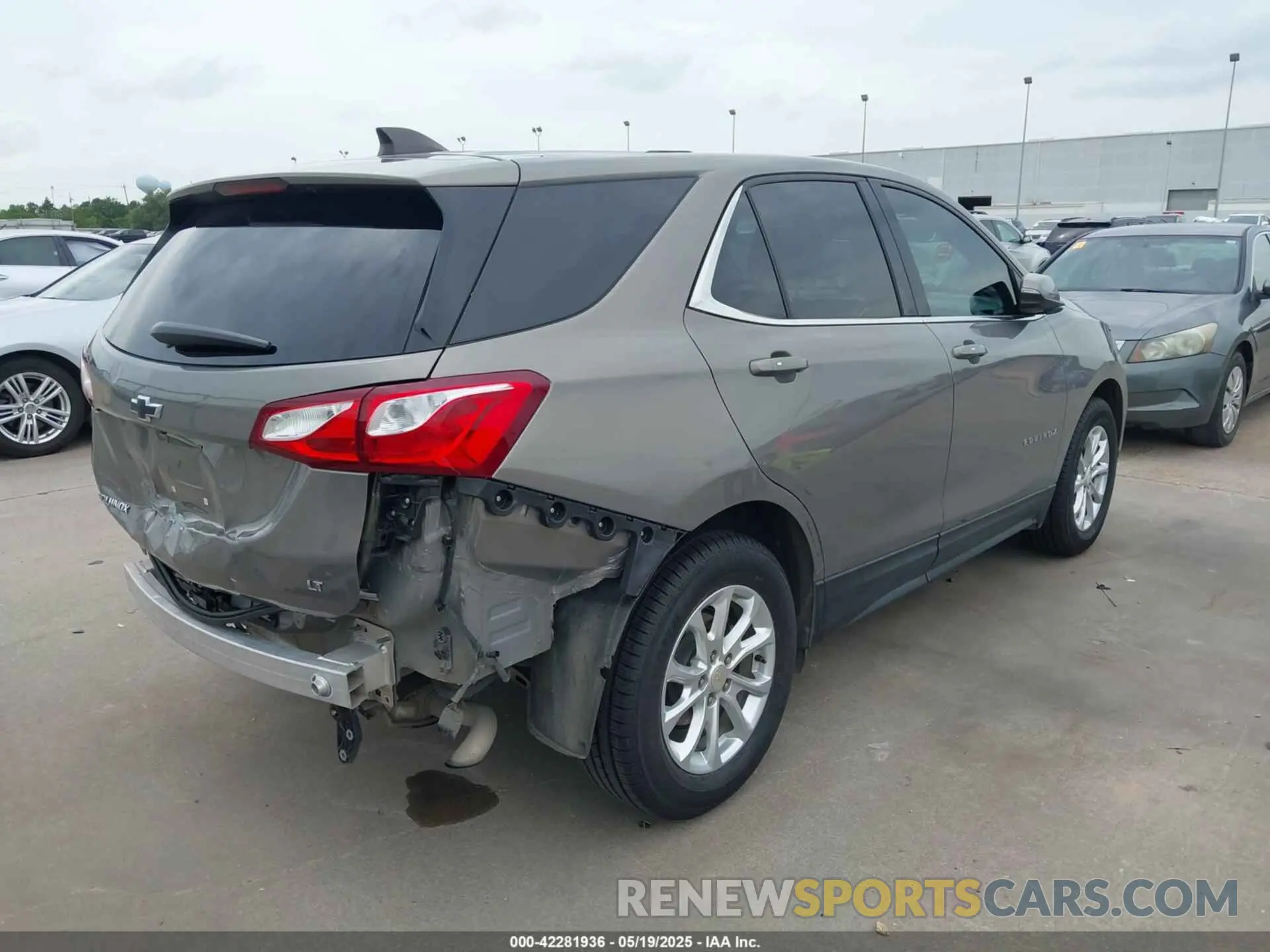 4 fotografías del automóvil dañado 3GNAXKEV0KS574469 CHEVROLET EQUINOX 2019