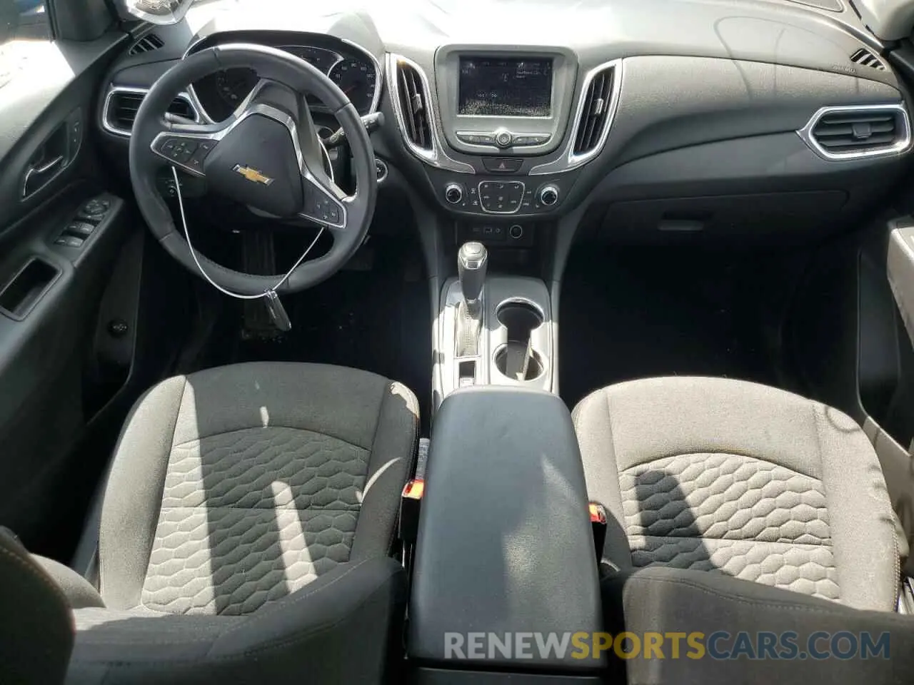 8 fotografías del automóvil dañado 3GNAXKEV1KL395318 CHEVROLET EQUINOX 2019