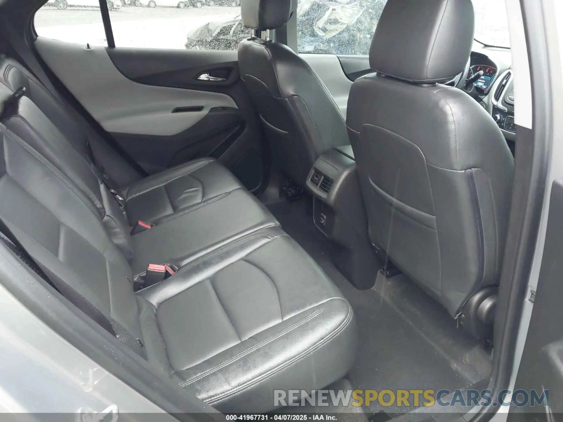 8 fotografías del automóvil dañado 3GNAXKEV1KS541674 CHEVROLET EQUINOX 2019