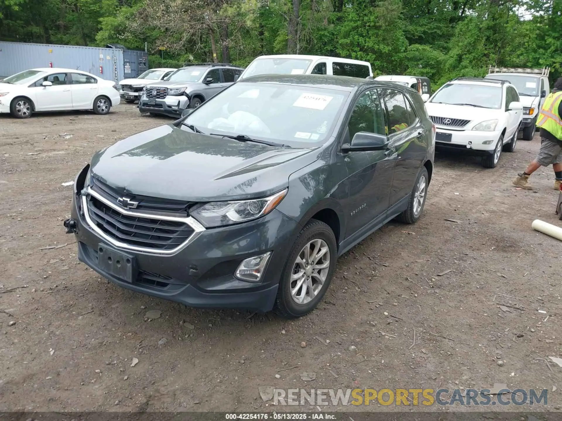 2 fotografías del automóvil dañado 3GNAXKEV1KS547524 CHEVROLET EQUINOX 2019