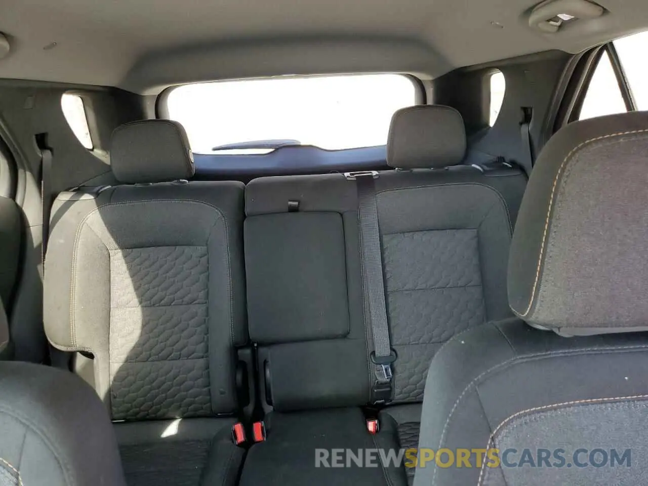 10 fotografías del automóvil dañado 3GNAXKEV1KS630791 CHEVROLET EQUINOX 2019