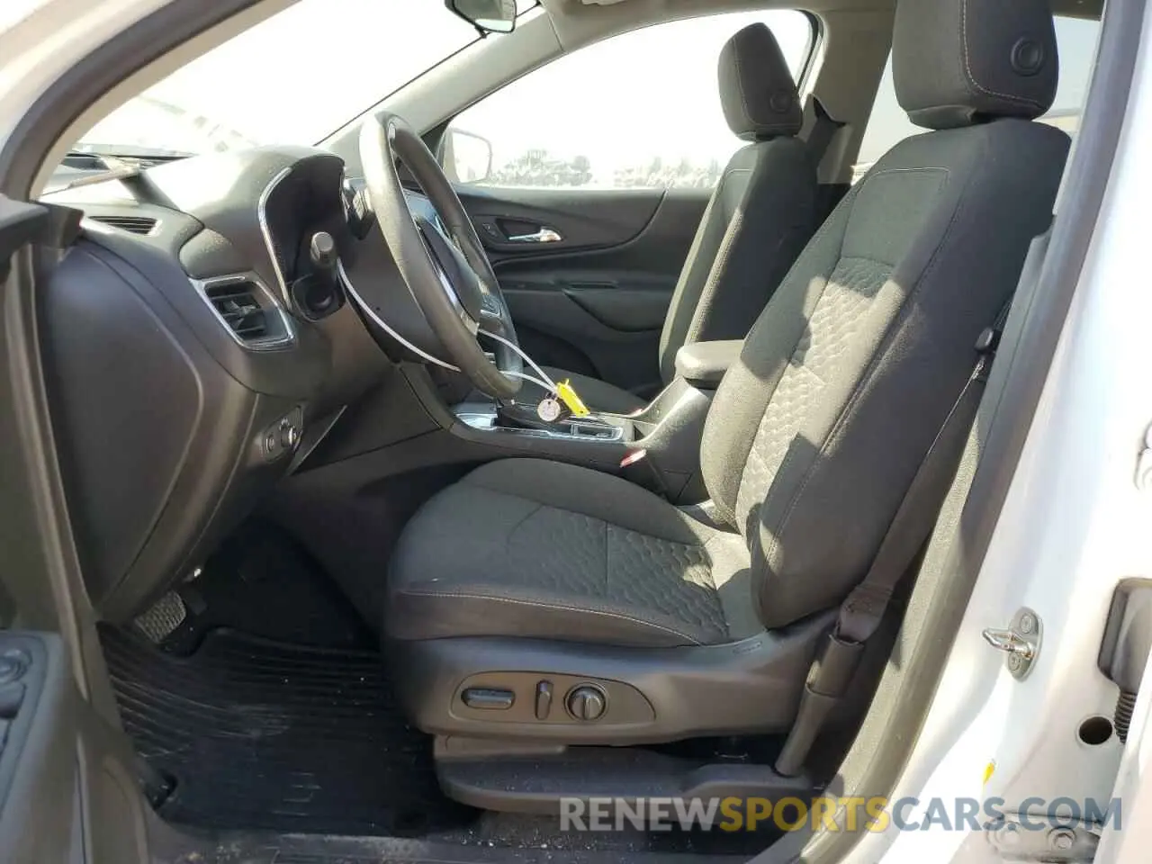 7 fotografías del automóvil dañado 3GNAXKEV1KS630791 CHEVROLET EQUINOX 2019