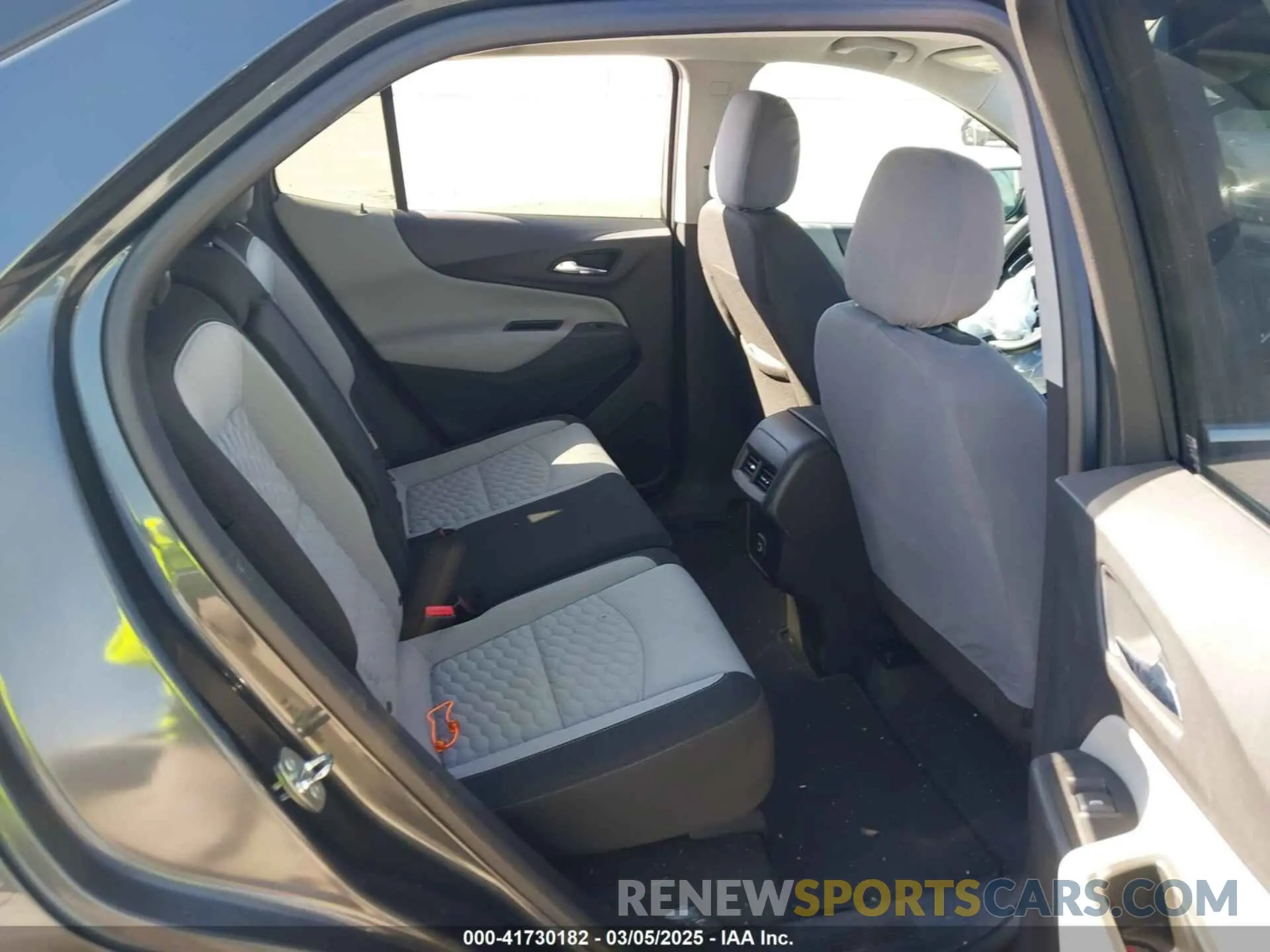 8 fotografías del automóvil dañado 3GNAXKEV3KL132408 CHEVROLET EQUINOX 2019