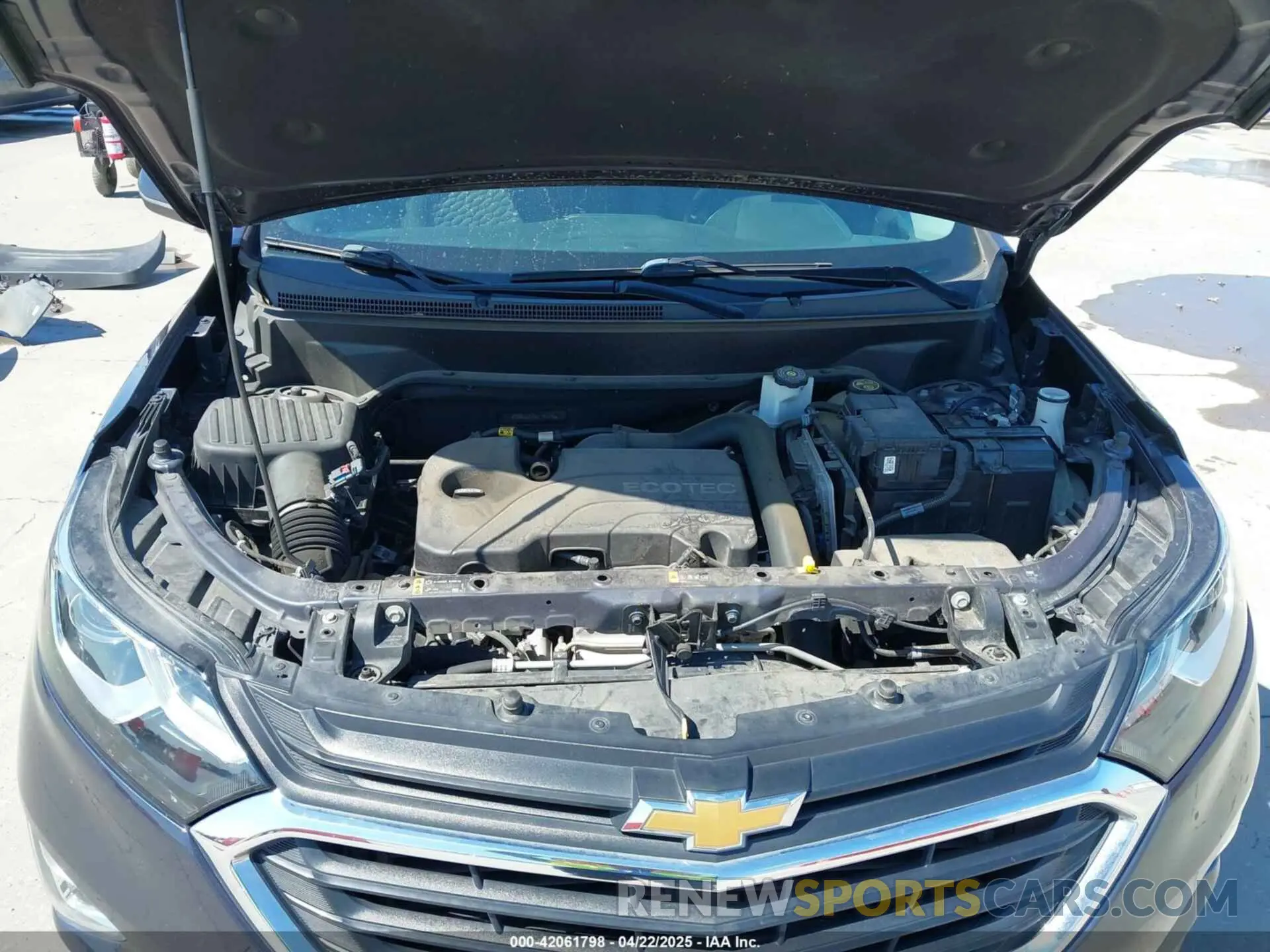 10 fotografías del automóvil dañado 3GNAXKEV3KL199798 CHEVROLET EQUINOX 2019