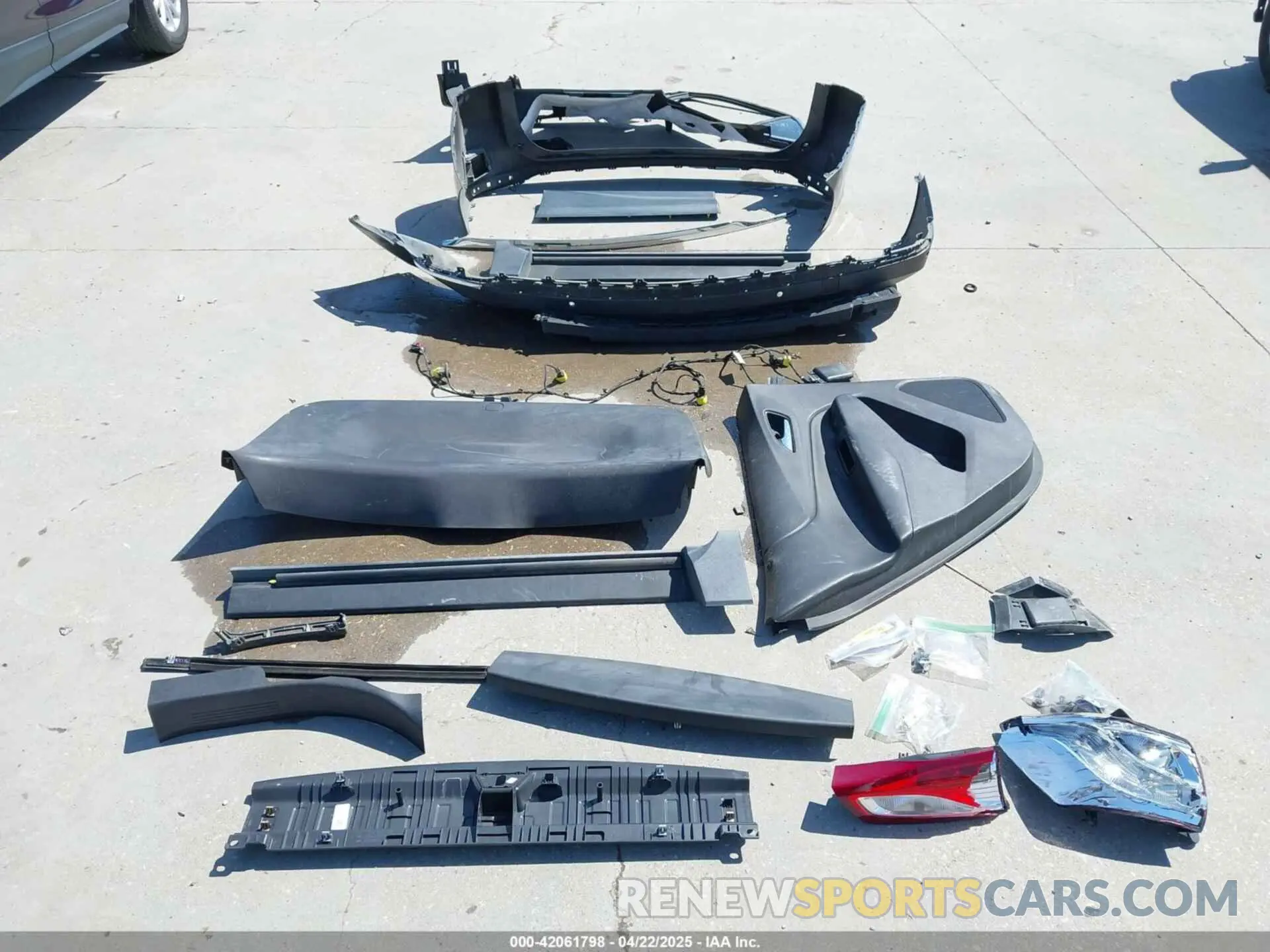 19 fotografías del automóvil dañado 3GNAXKEV3KL199798 CHEVROLET EQUINOX 2019