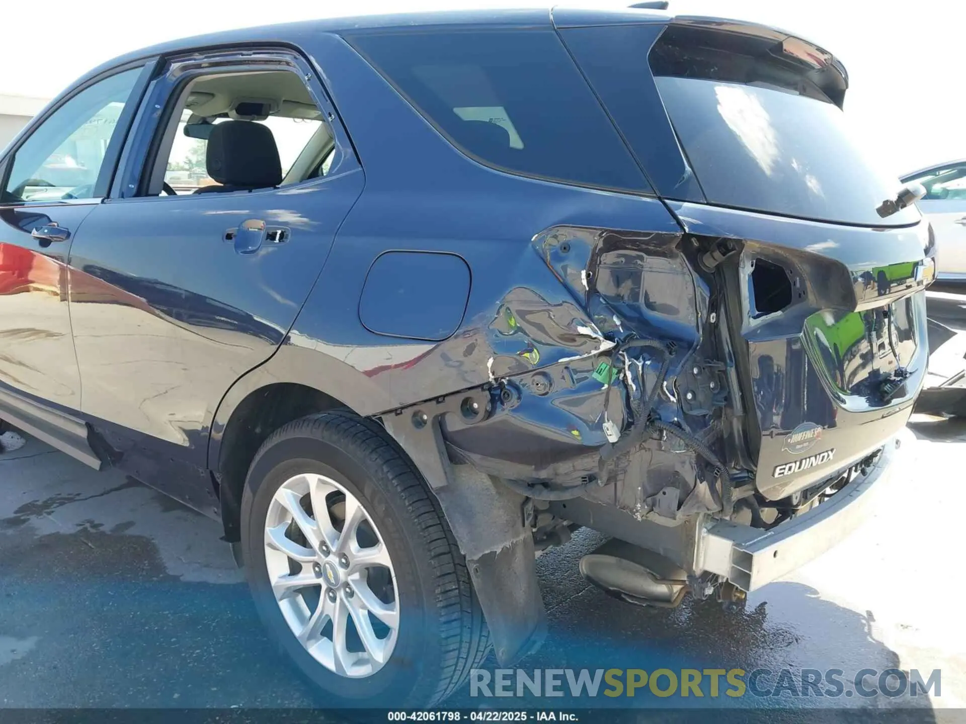 20 fotografías del automóvil dañado 3GNAXKEV3KL199798 CHEVROLET EQUINOX 2019