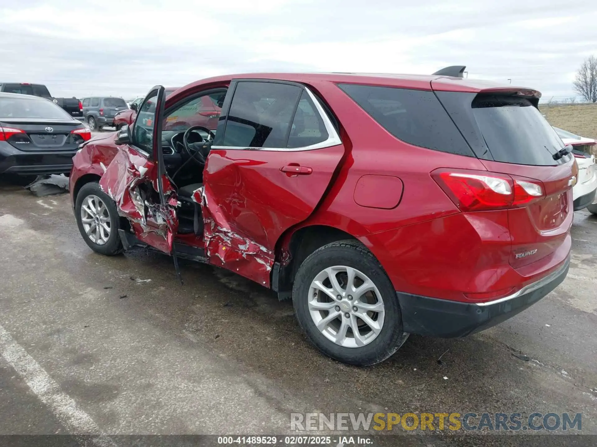 3 fotografías del automóvil dañado 3GNAXKEV3KS503380 CHEVROLET EQUINOX 2019