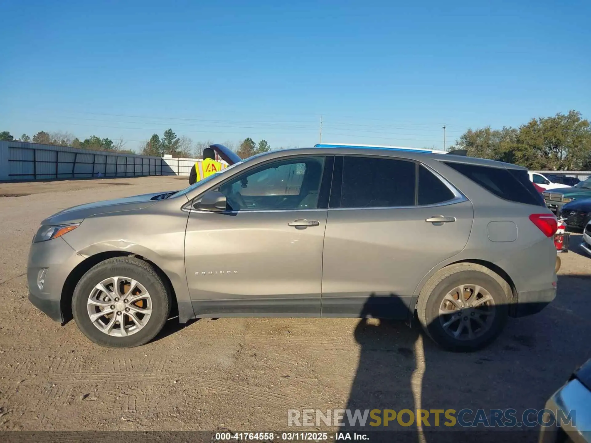 14 fotografías del automóvil dañado 3GNAXKEV3KS507252 CHEVROLET EQUINOX 2019