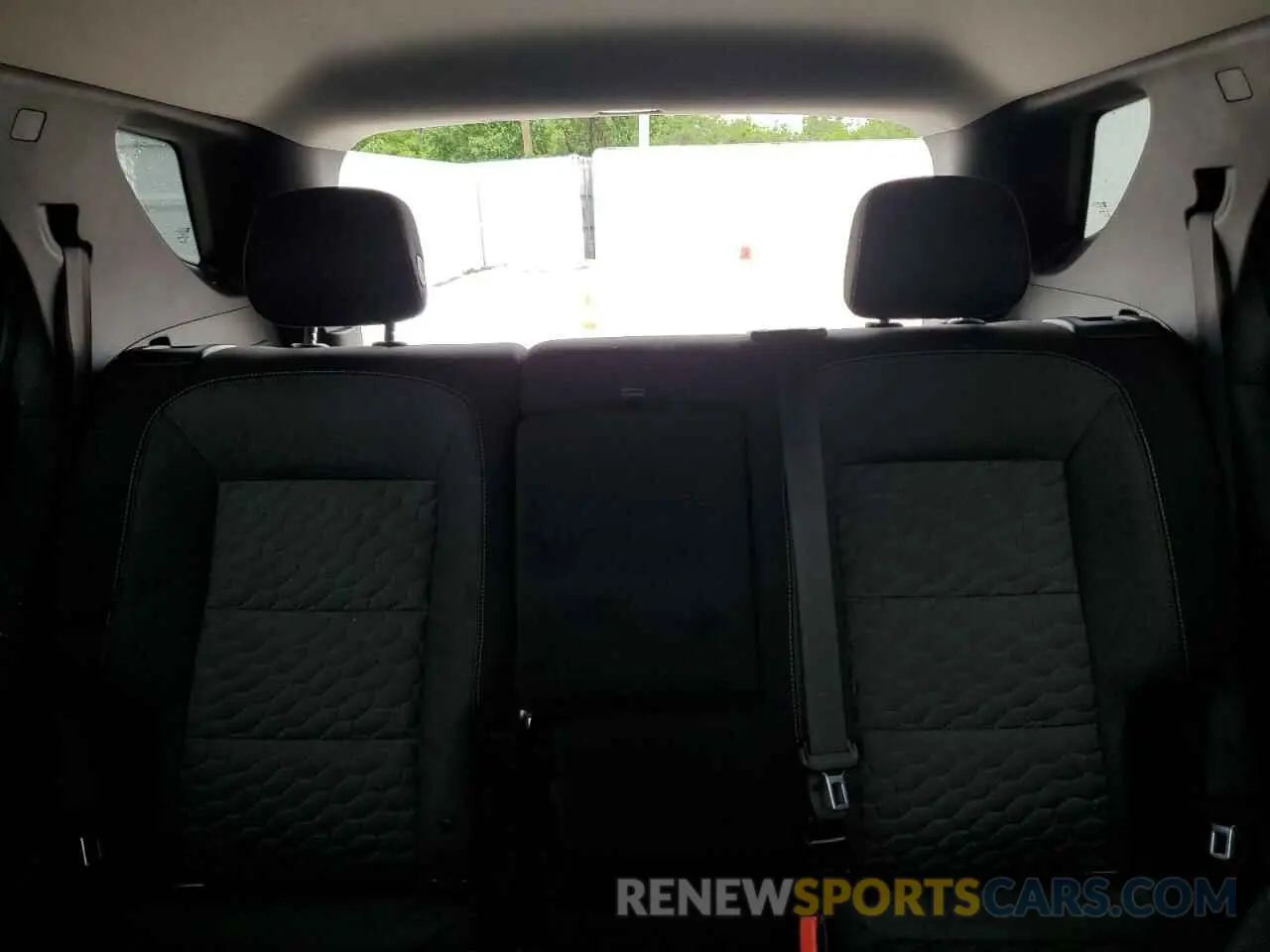 10 fotografías del automóvil dañado 3GNAXKEV5KS527440 CHEVROLET EQUINOX 2019