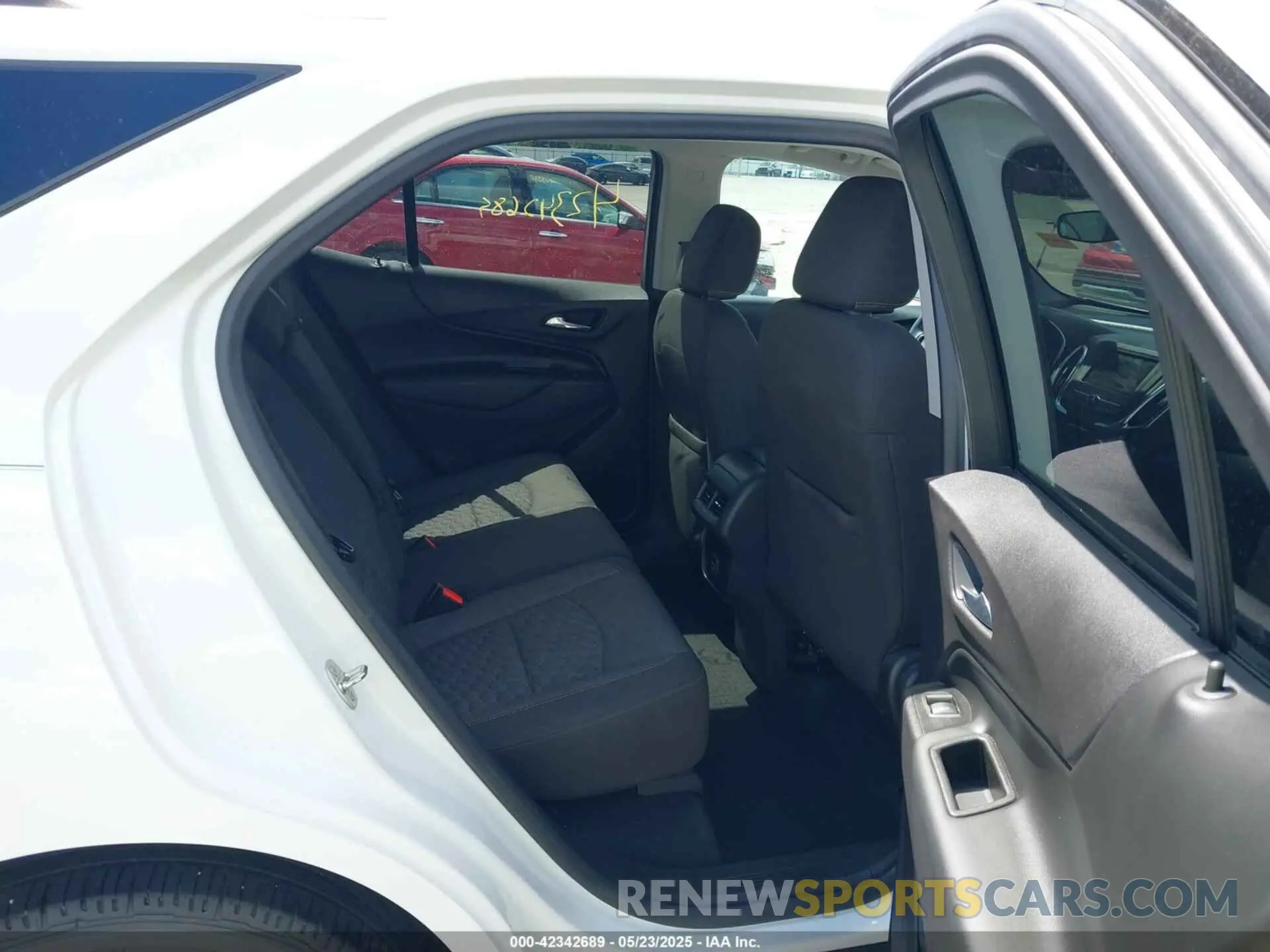 8 fotografías del automóvil dañado 3GNAXKEV7KS677341 CHEVROLET EQUINOX 2019