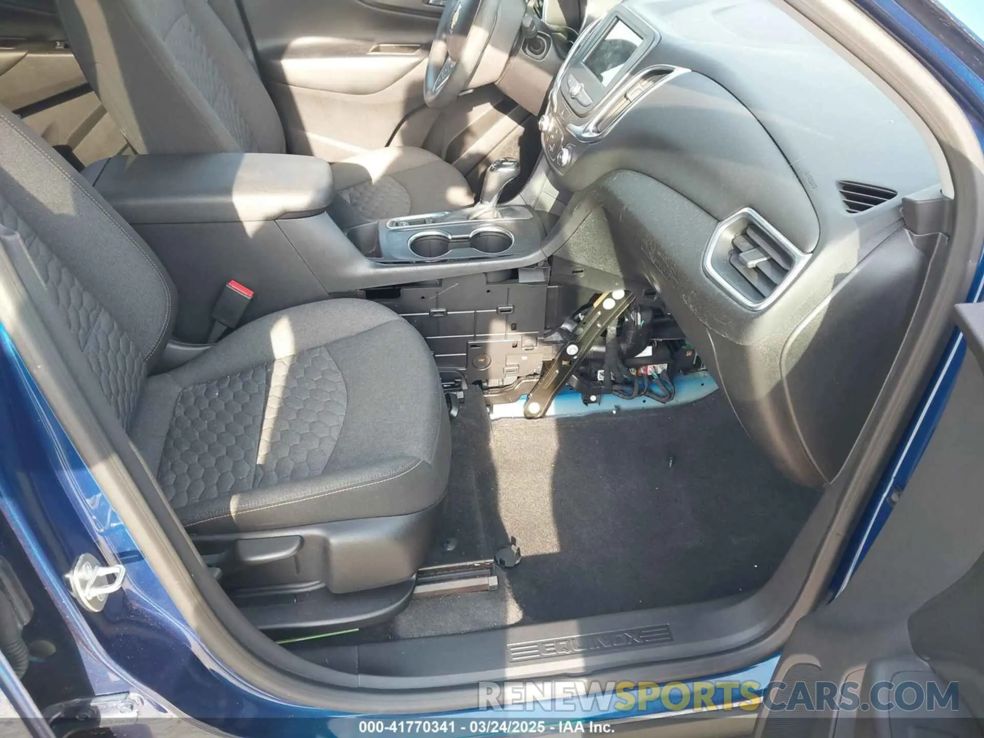 5 fotografías del automóvil dañado 3GNAXKEV8KL208088 CHEVROLET EQUINOX 2019