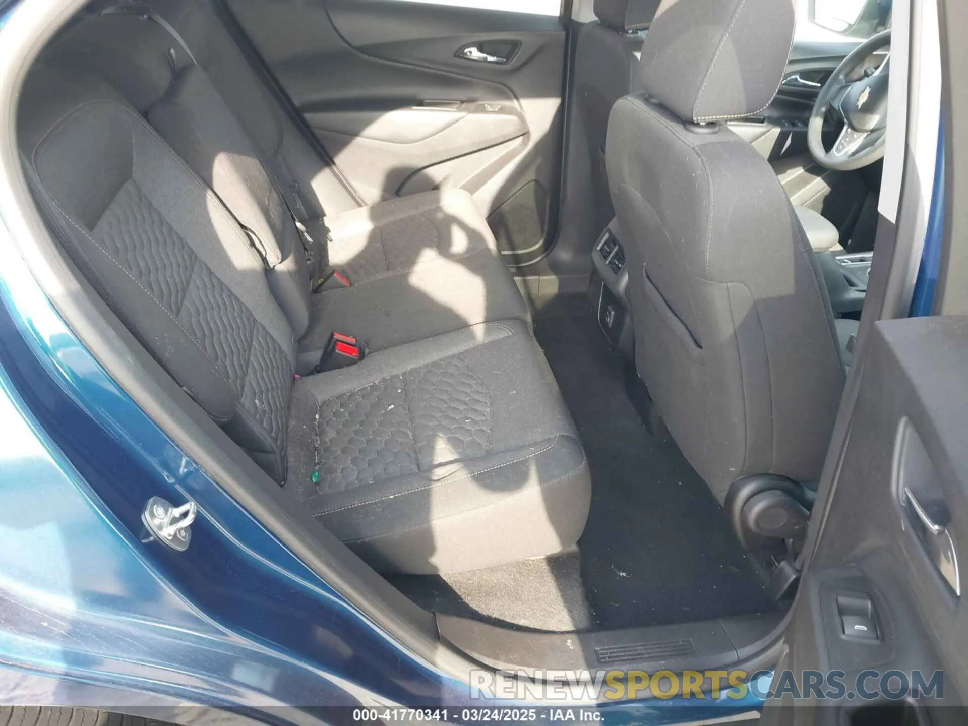 8 fotografías del automóvil dañado 3GNAXKEV8KL208088 CHEVROLET EQUINOX 2019