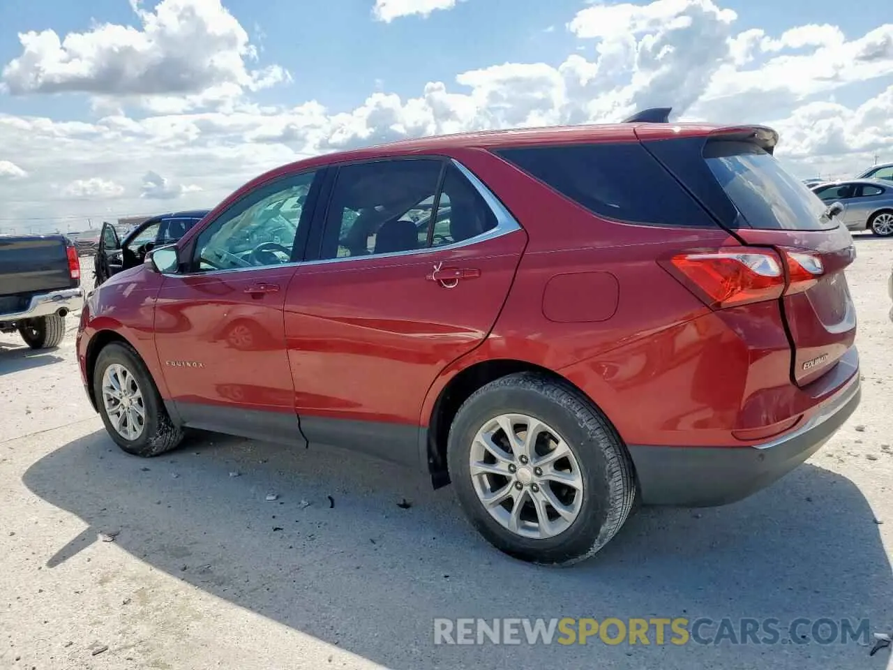 2 fotografías del automóvil dañado 3GNAXKEV9KL201912 CHEVROLET EQUINOX 2019