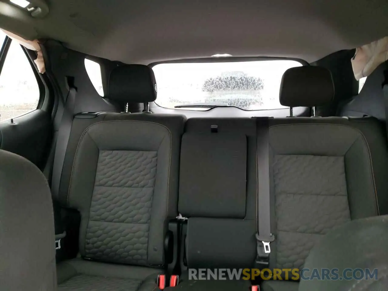 10 fotografías del automóvil dañado 3GNAXKEVXKS663711 CHEVROLET EQUINOX 2019