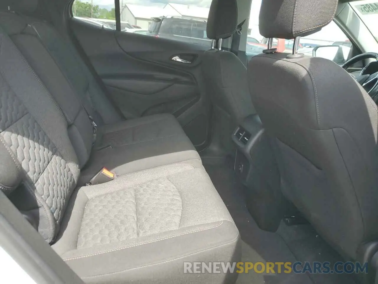 10 fotografías del automóvil dañado 3GNAXLEX0KL229489 CHEVROLET EQUINOX 2019