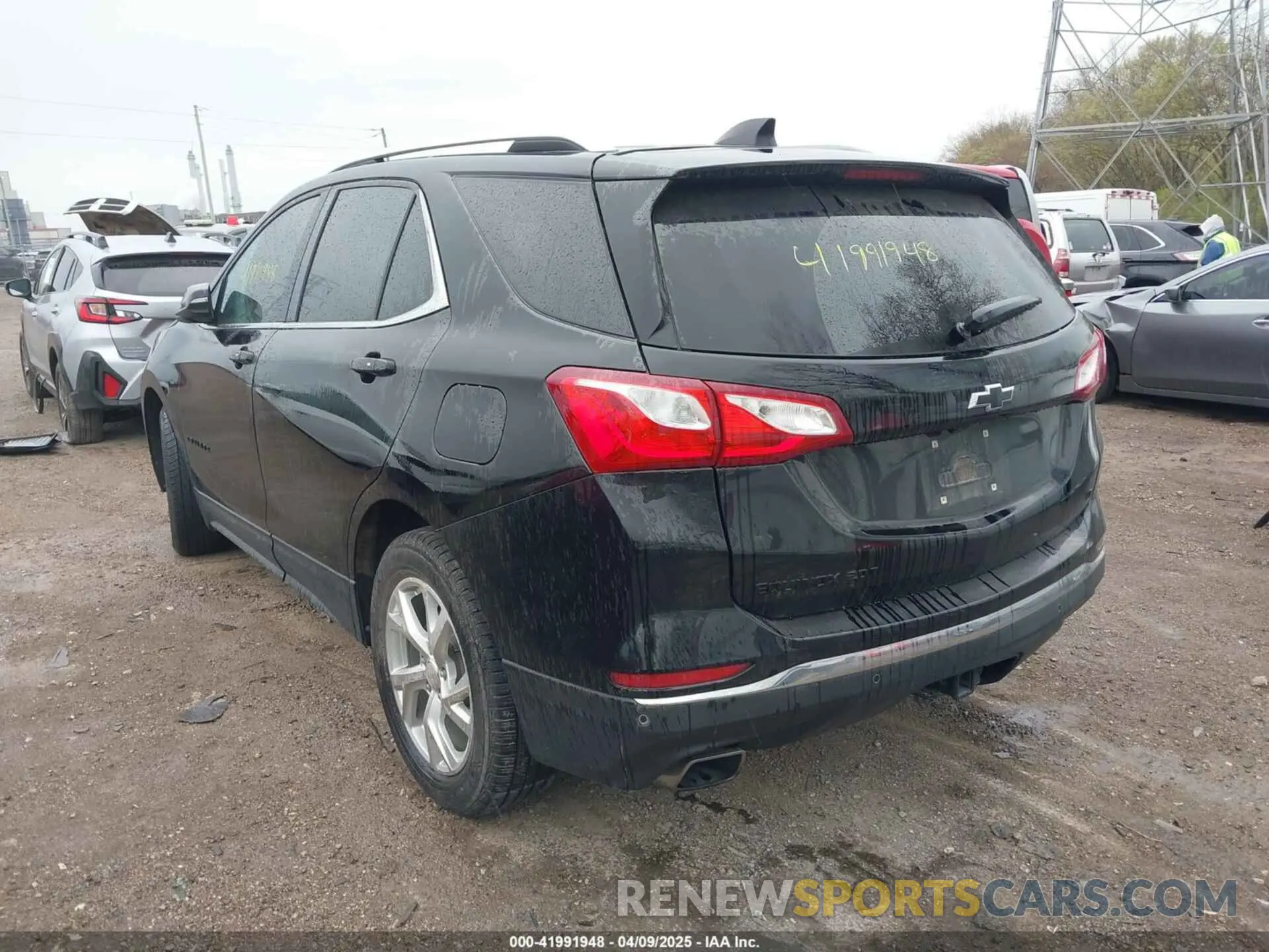 3 fotografías del automóvil dañado 3GNAXLEX0KL278238 CHEVROLET EQUINOX 2019