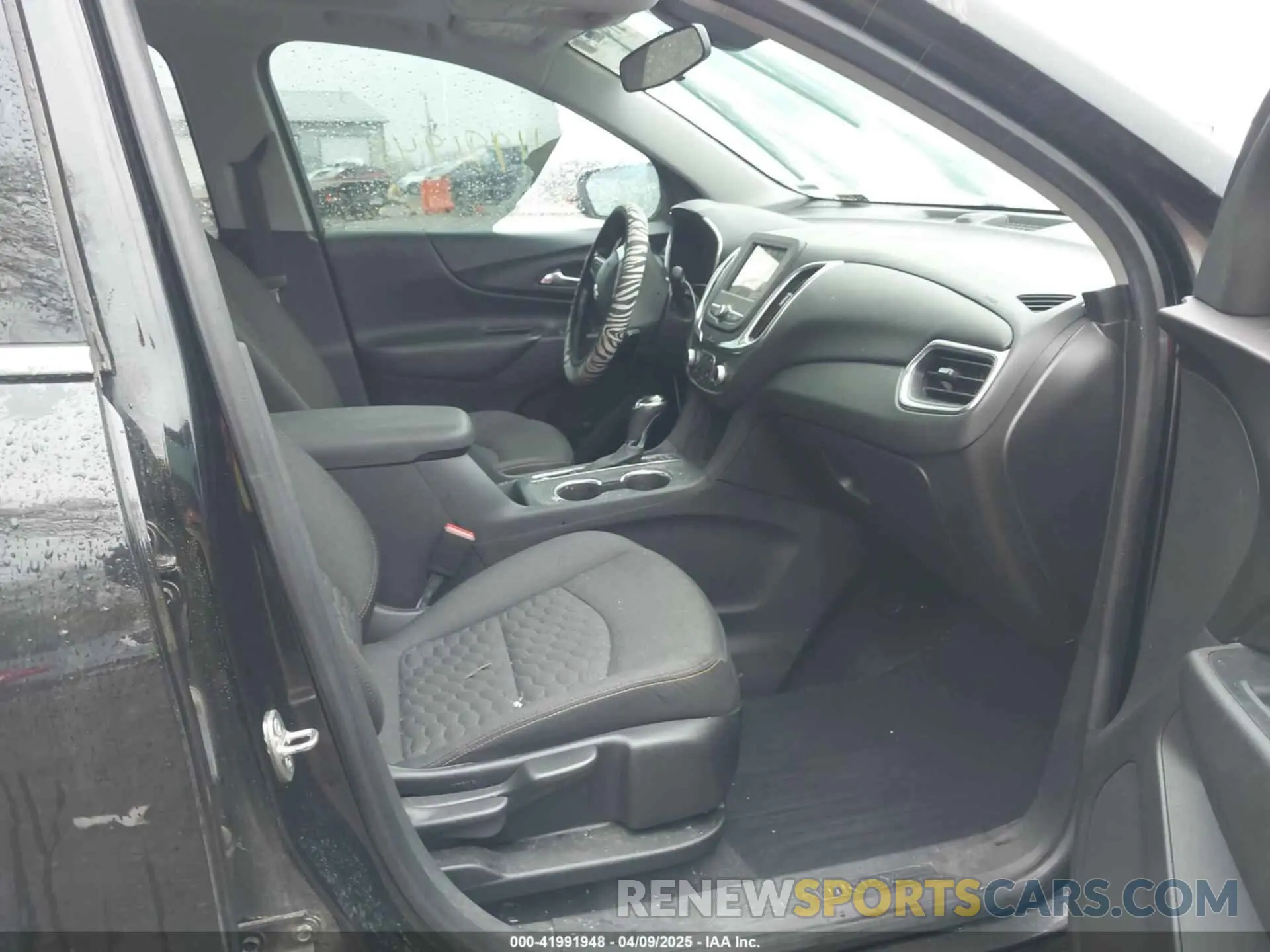 5 fotografías del automóvil dañado 3GNAXLEX0KL278238 CHEVROLET EQUINOX 2019