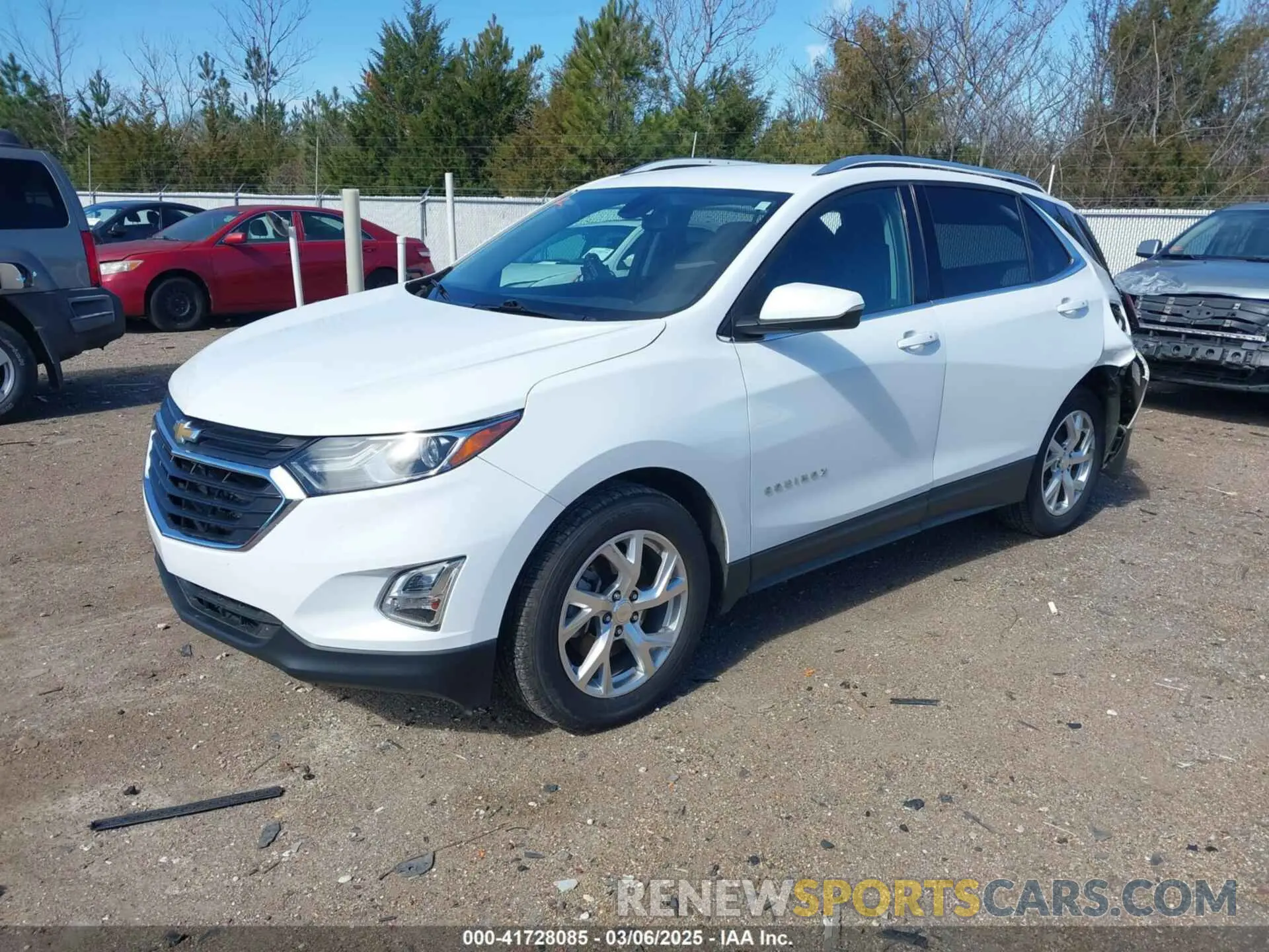 2 fotografías del automóvil dañado 3GNAXLEX1KS681828 CHEVROLET EQUINOX 2019