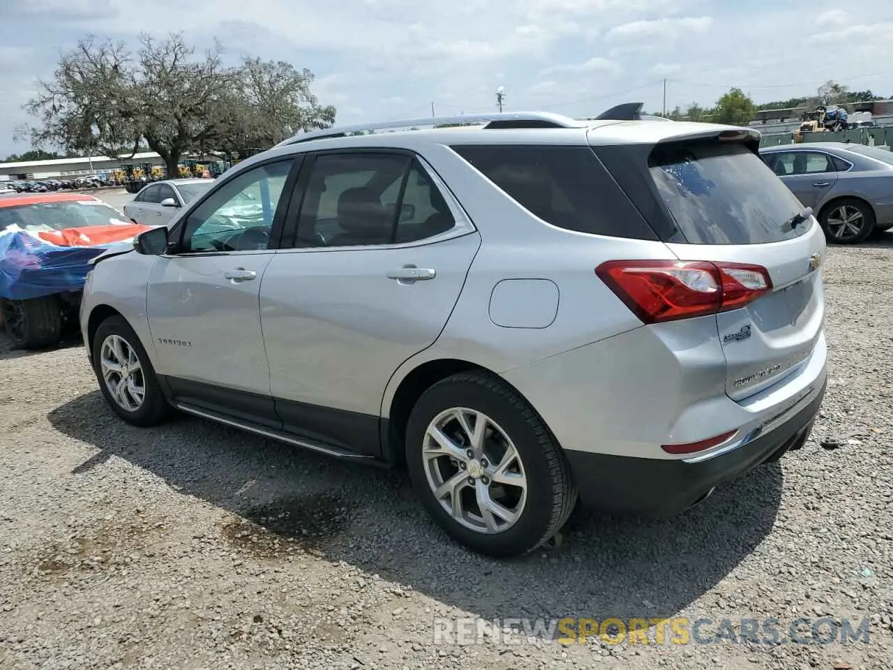 2 fotografías del automóvil dañado 3GNAXLEX2KS632136 CHEVROLET EQUINOX 2019