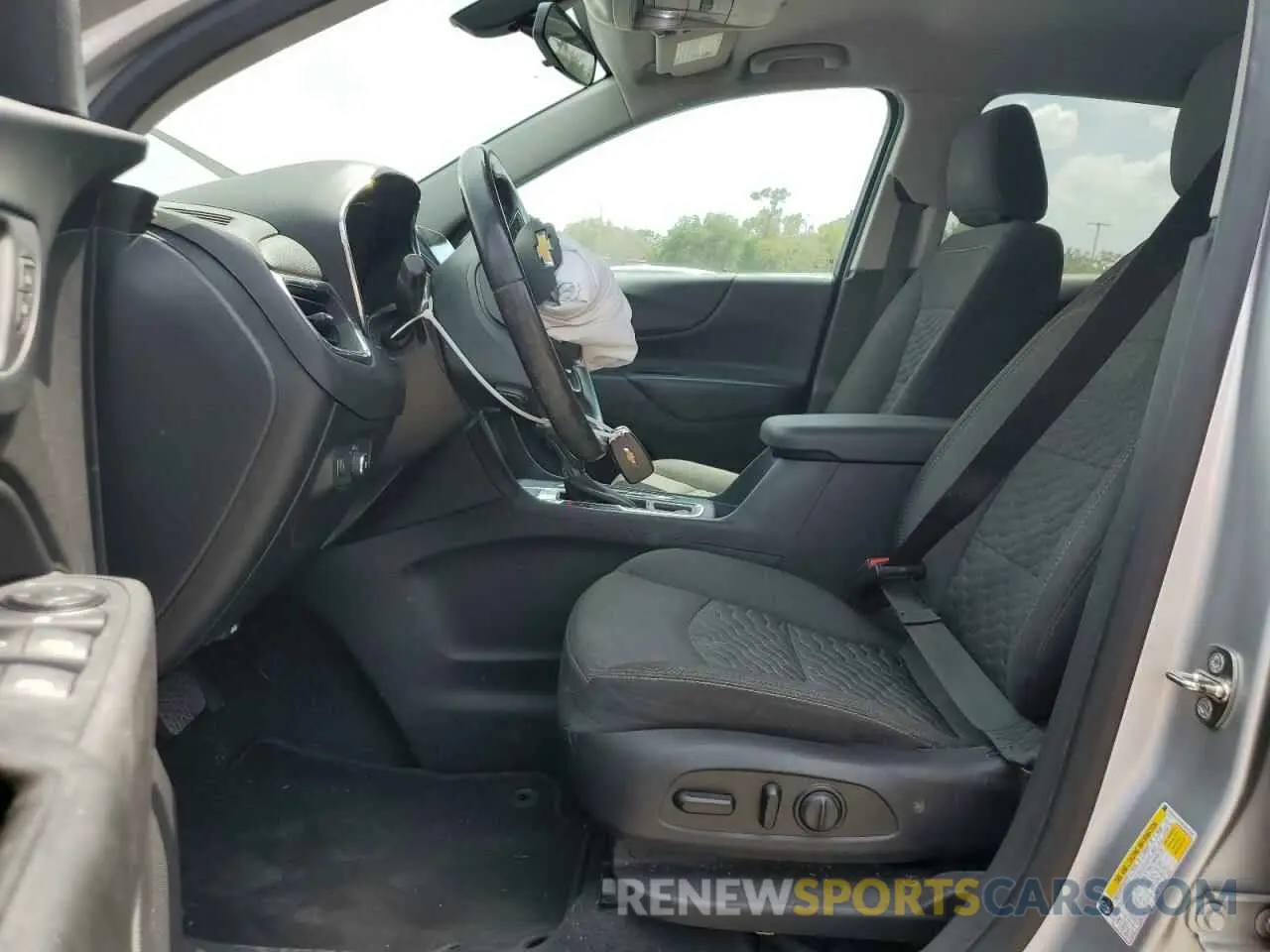 7 fotografías del automóvil dañado 3GNAXLEX2KS632136 CHEVROLET EQUINOX 2019
