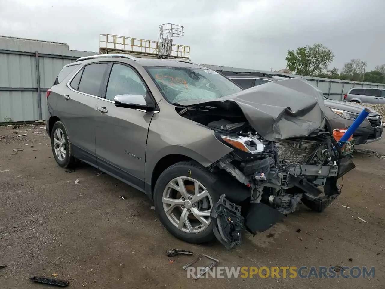 4 fotografías del automóvil dañado 3GNAXNEV2KS543824 CHEVROLET EQUINOX 2019