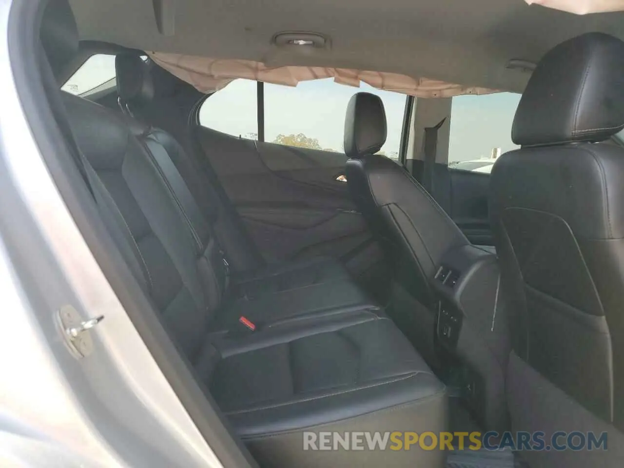 11 fotografías del automóvil dañado 3GNAXNEV2KS545332 CHEVROLET EQUINOX 2019