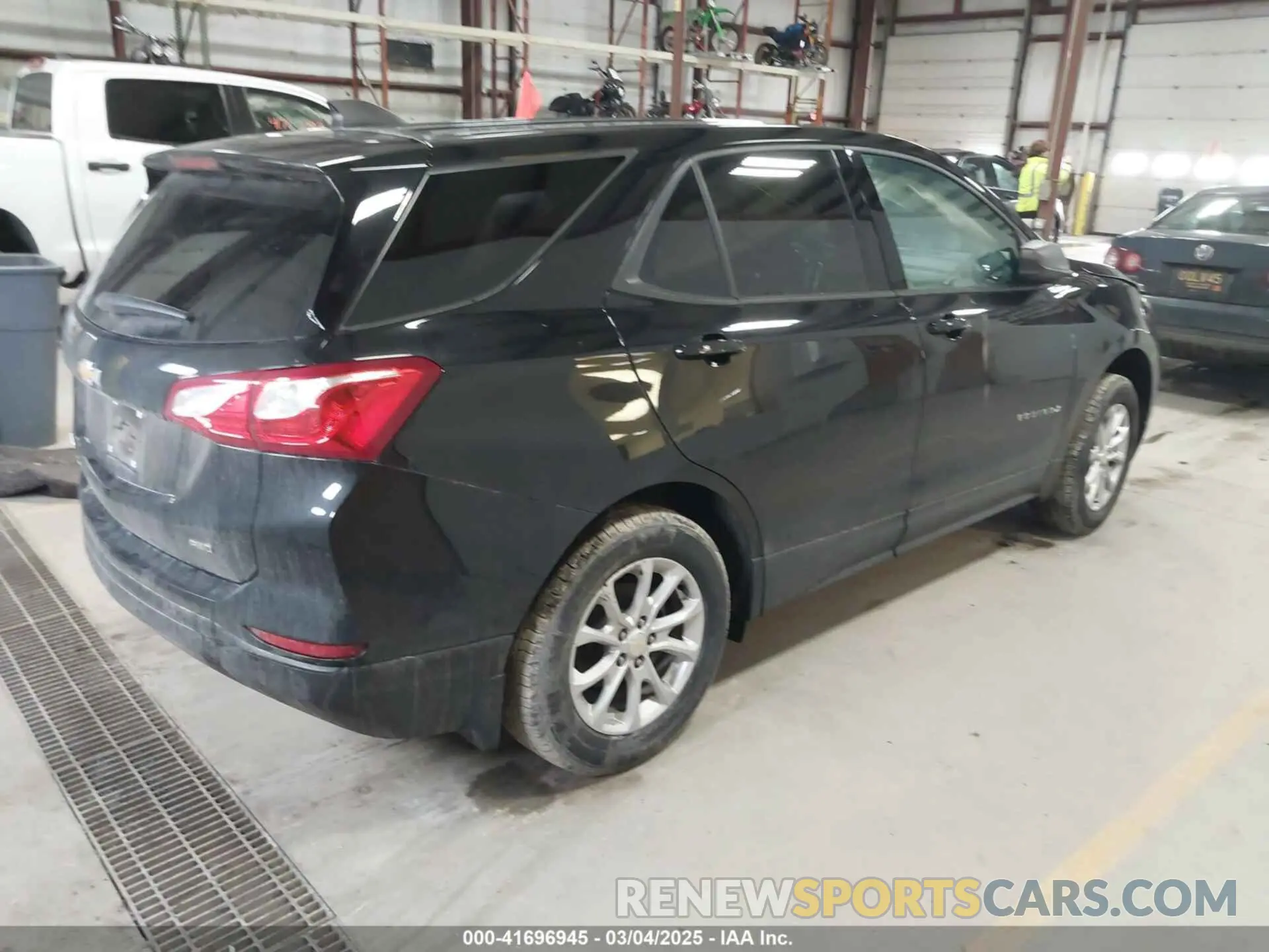 4 fotografías del automóvil dañado 3GNAXSEV3KL229298 CHEVROLET EQUINOX 2019