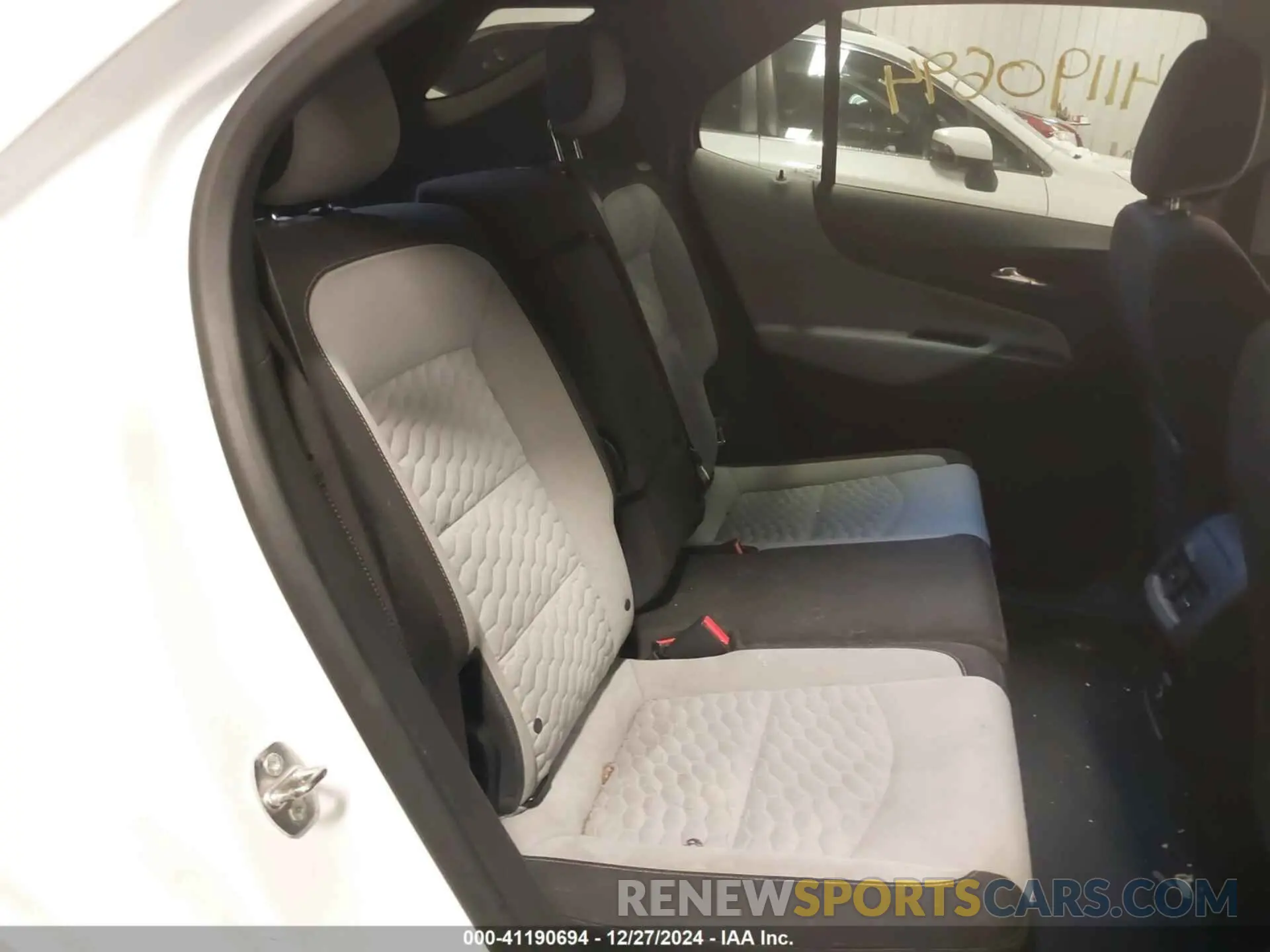 8 fotografías del automóvil dañado 3GNAXSEV9KS634829 CHEVROLET EQUINOX 2019