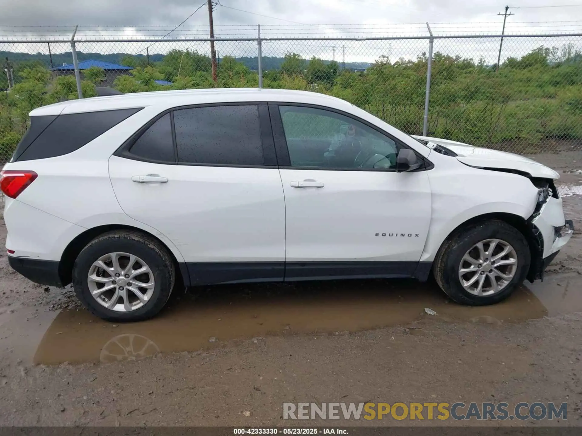 13 fotografías del automóvil dañado 3GNAXSEVXKS645872 CHEVROLET EQUINOX 2019