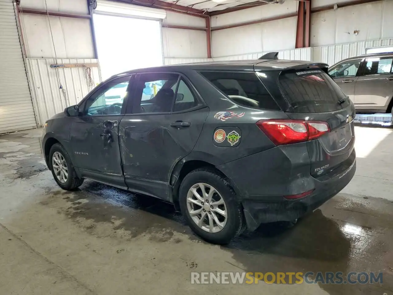 2 fotografías del automóvil dañado 3GNAXSEVXKS663272 CHEVROLET EQUINOX 2019