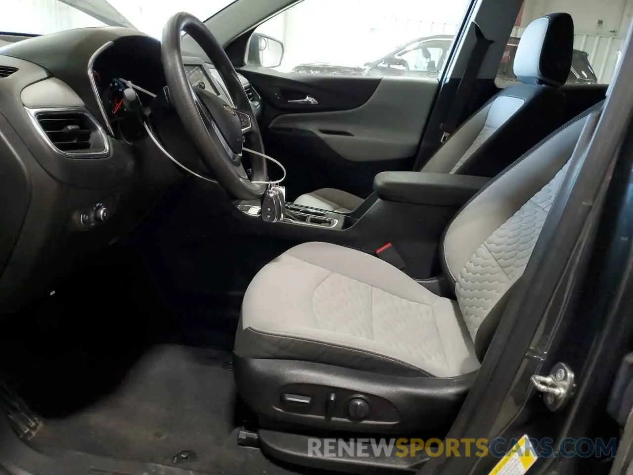 7 fotografías del automóvil dañado 3GNAXSEVXKS663272 CHEVROLET EQUINOX 2019