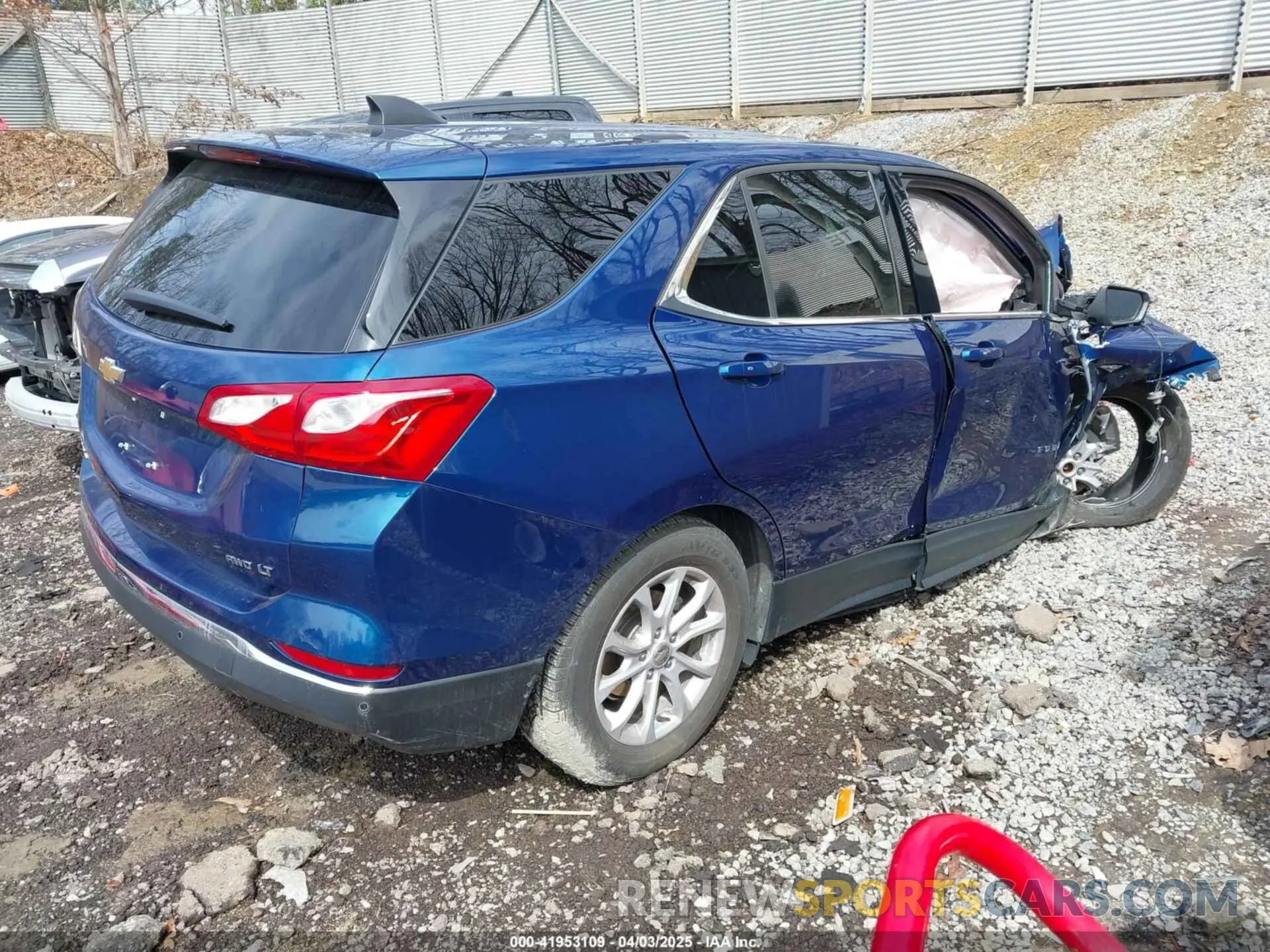 4 fotografías del automóvil dañado 3GNAXTEV9KL386596 CHEVROLET EQUINOX 2019