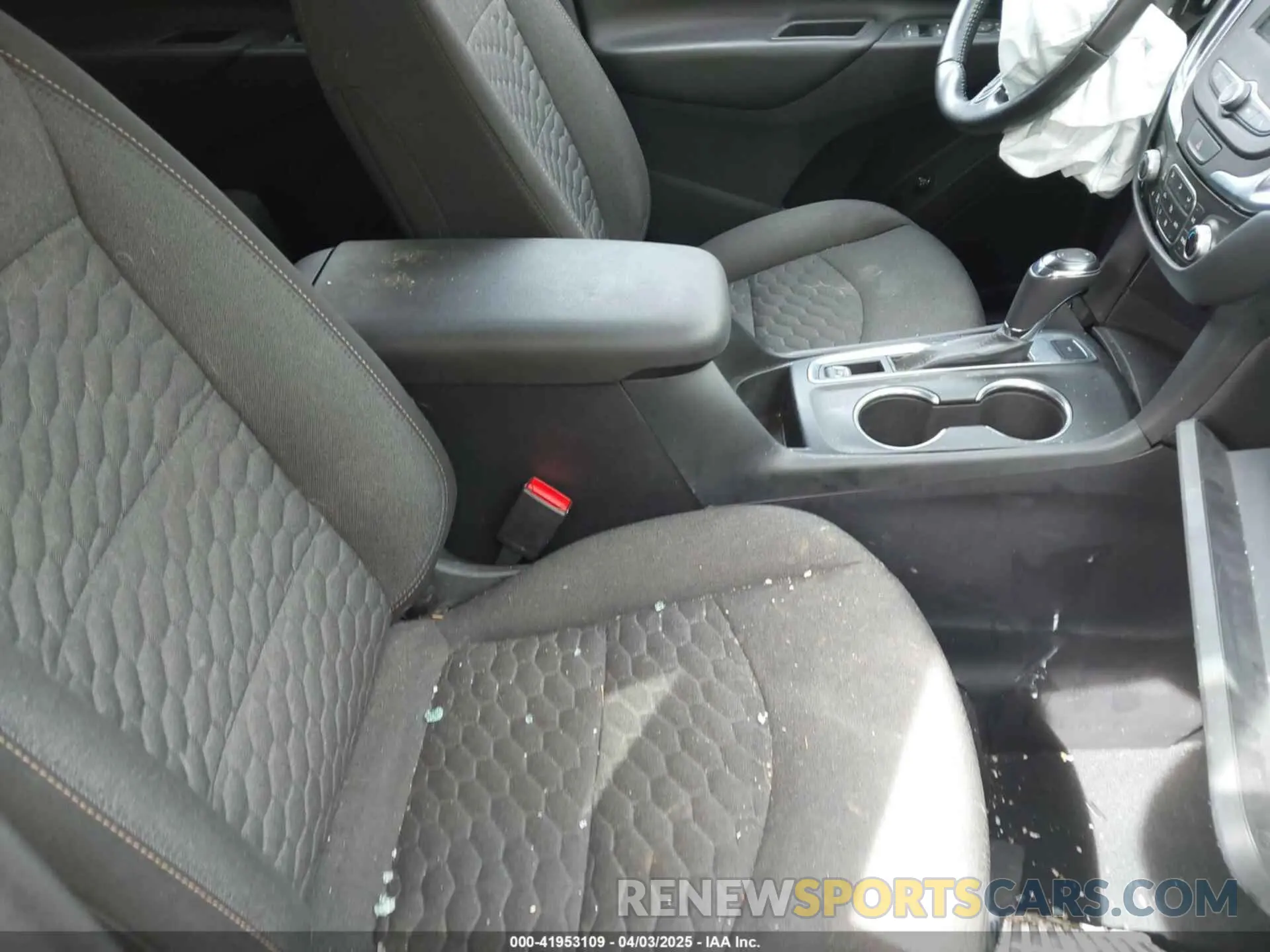 5 fotografías del automóvil dañado 3GNAXTEV9KL386596 CHEVROLET EQUINOX 2019