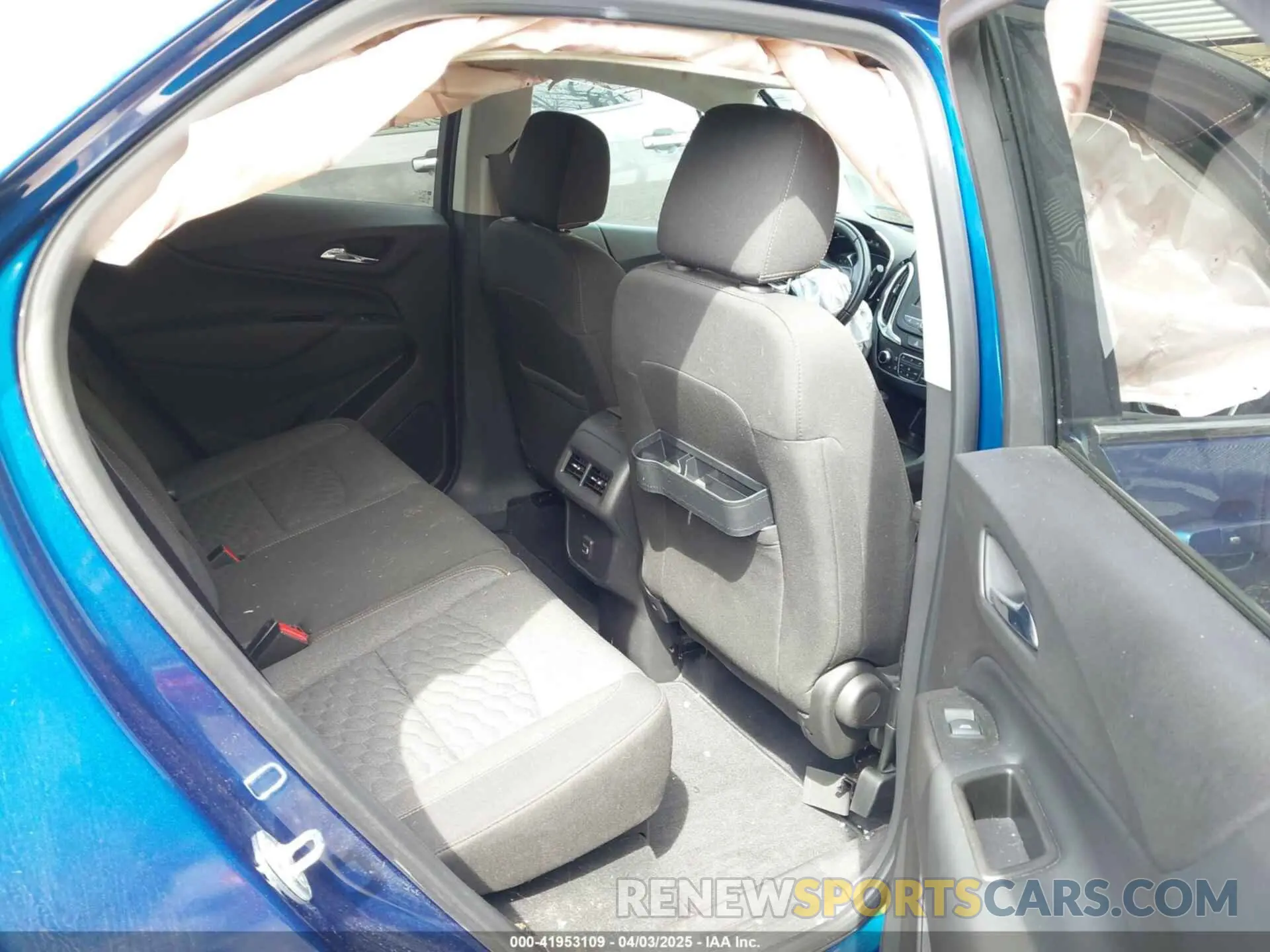 8 fotografías del automóvil dañado 3GNAXTEV9KL386596 CHEVROLET EQUINOX 2019