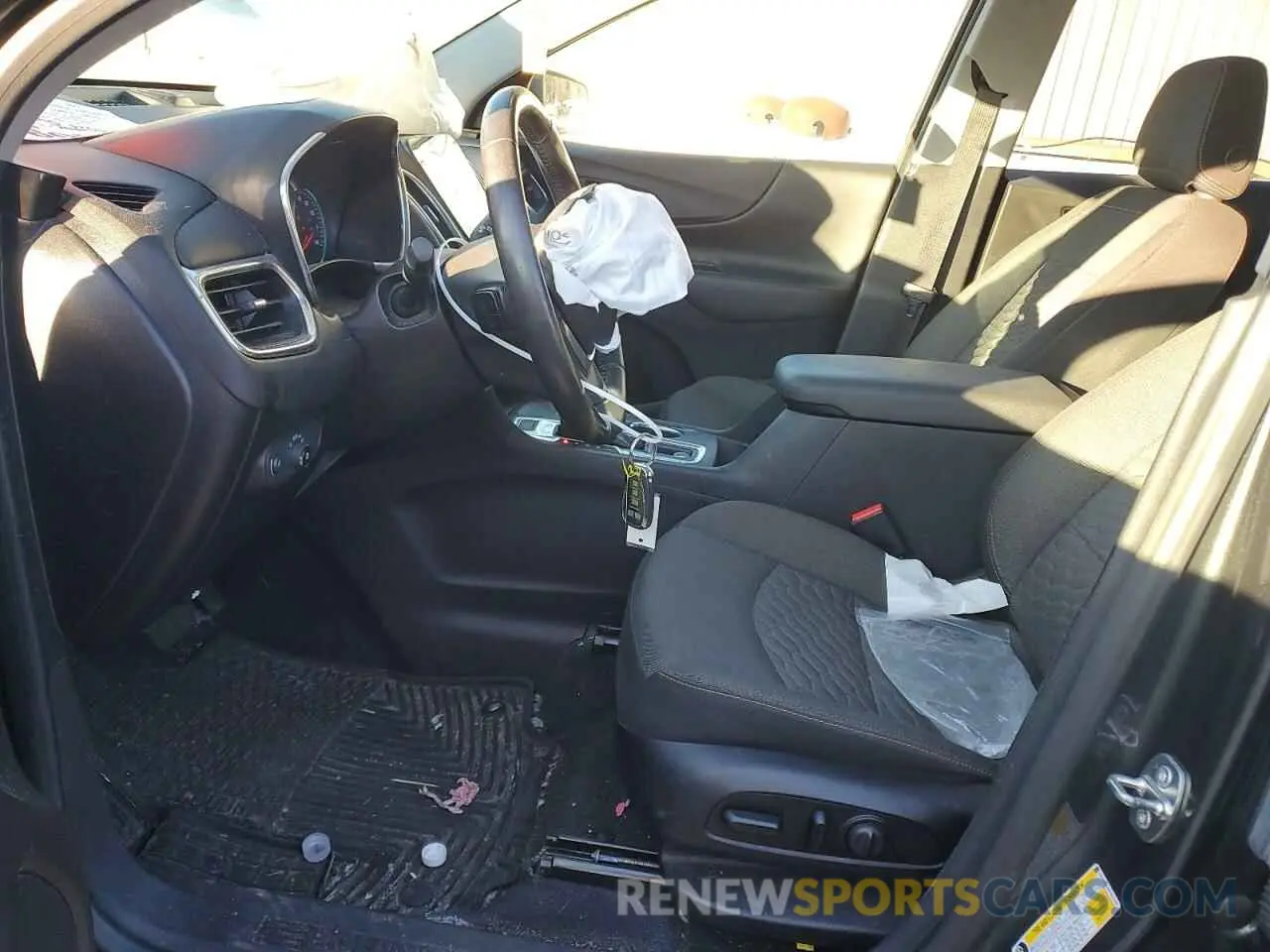 7 fotografías del automóvil dañado 3GNAXUEV0KS523260 CHEVROLET EQUINOX 2019