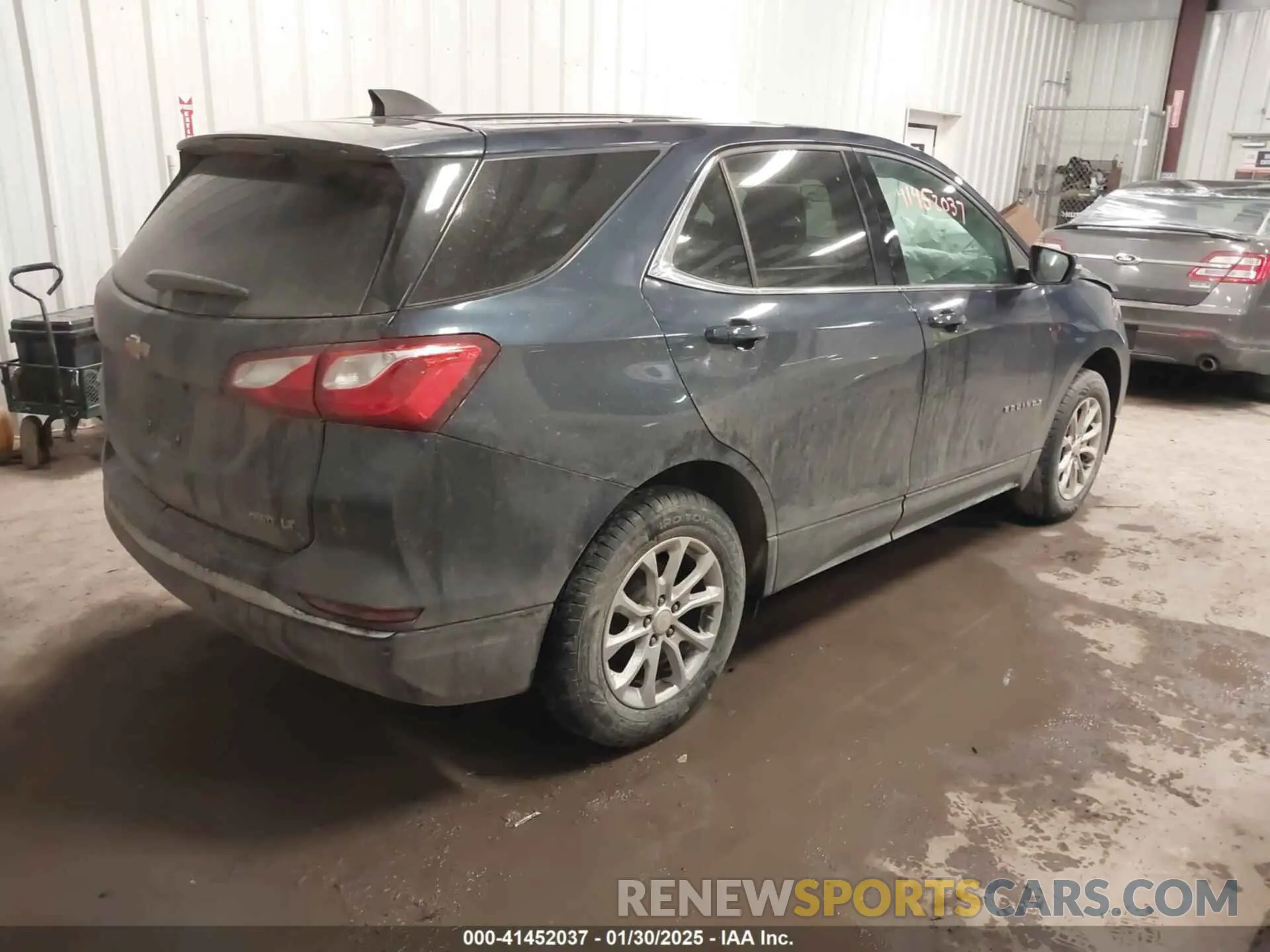 4 fotografías del automóvil dañado 3GNAXUEV1KL234852 CHEVROLET EQUINOX 2019