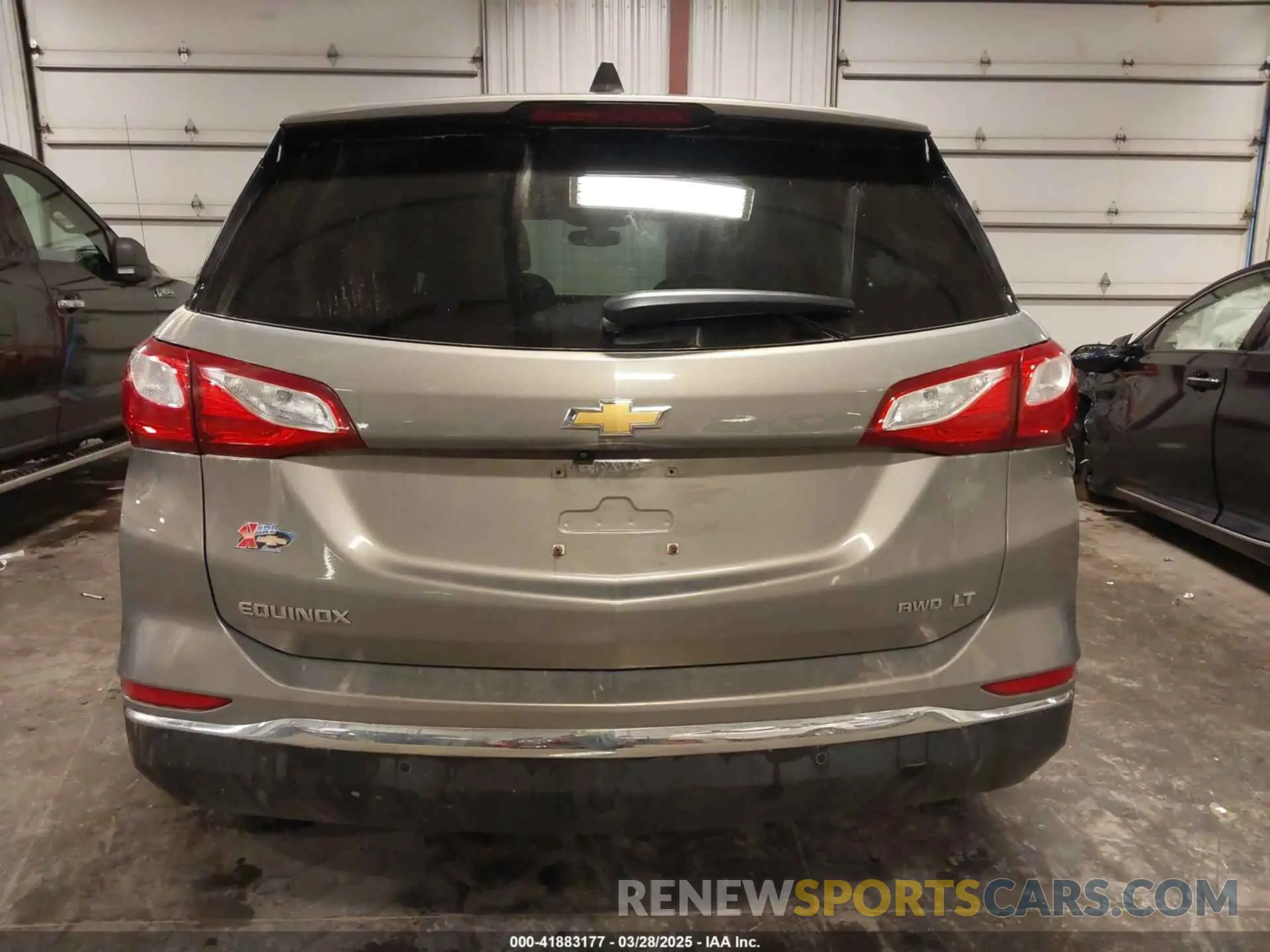 17 fotografías del automóvil dañado 3GNAXUEV1KS504846 CHEVROLET EQUINOX 2019