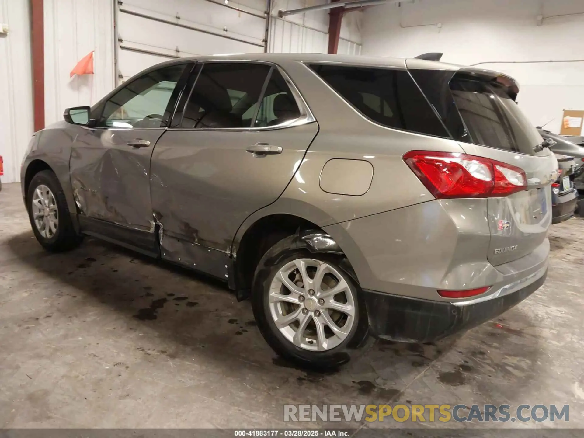 3 fotografías del automóvil dañado 3GNAXUEV1KS504846 CHEVROLET EQUINOX 2019