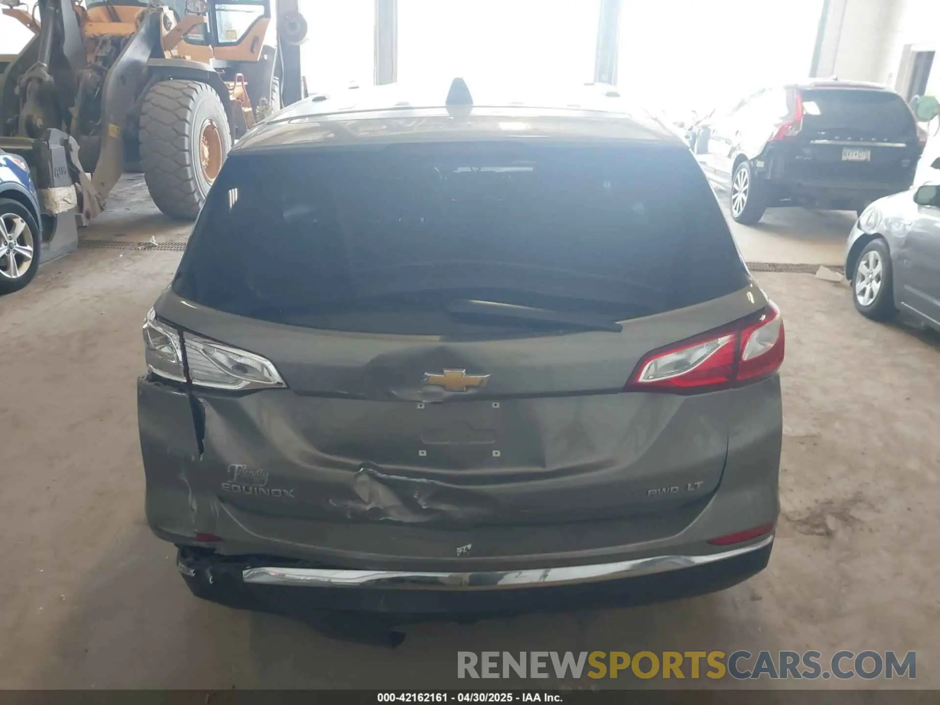15 fotografías del automóvil dañado 3GNAXUEV1KS516124 CHEVROLET EQUINOX 2019